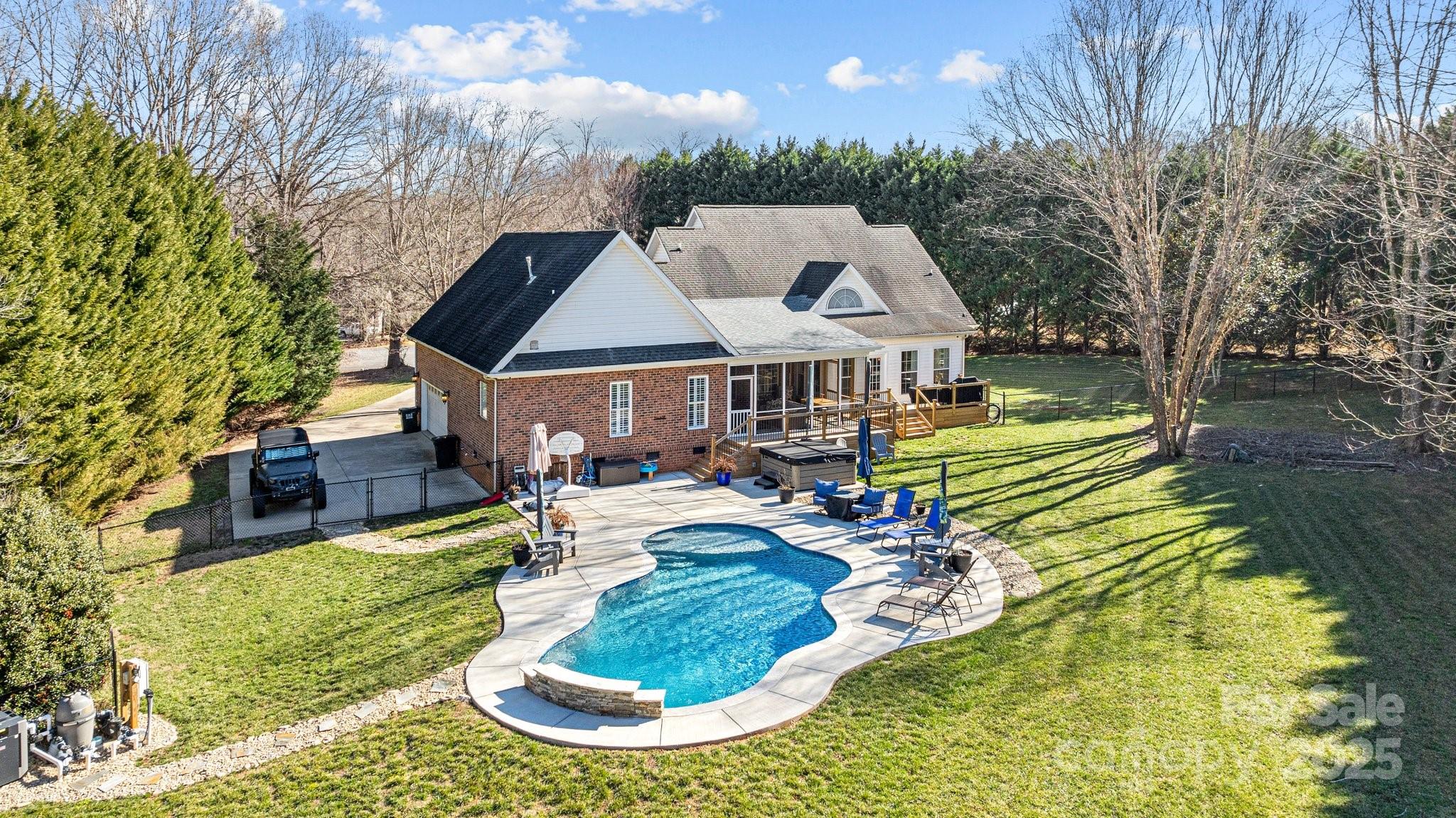 Patriots Crossing - Residential