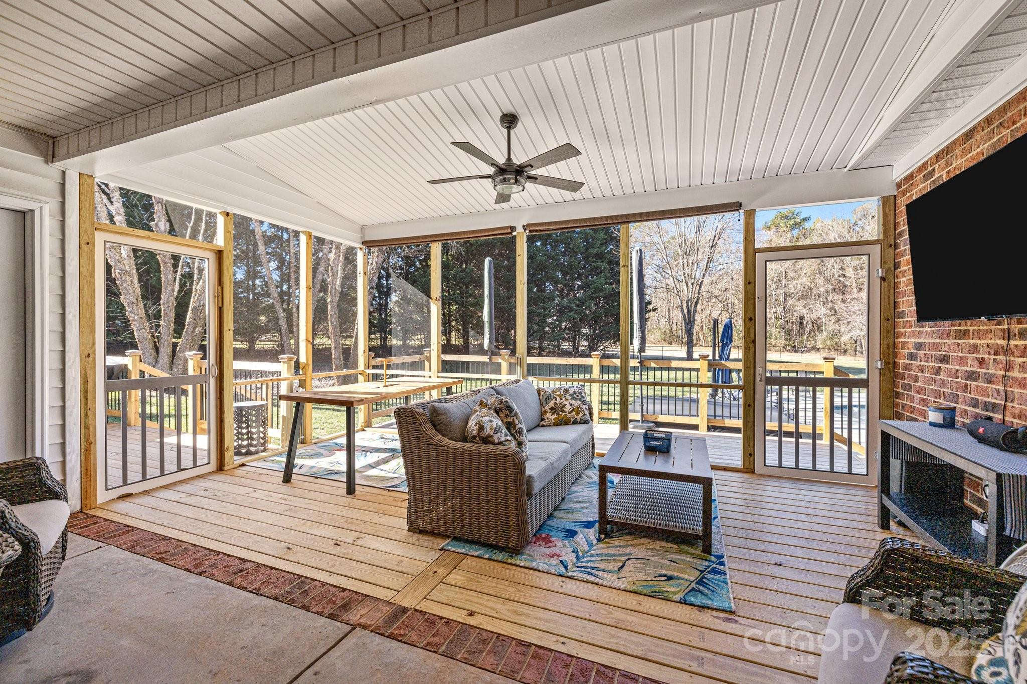 Patriots Crossing - Residential