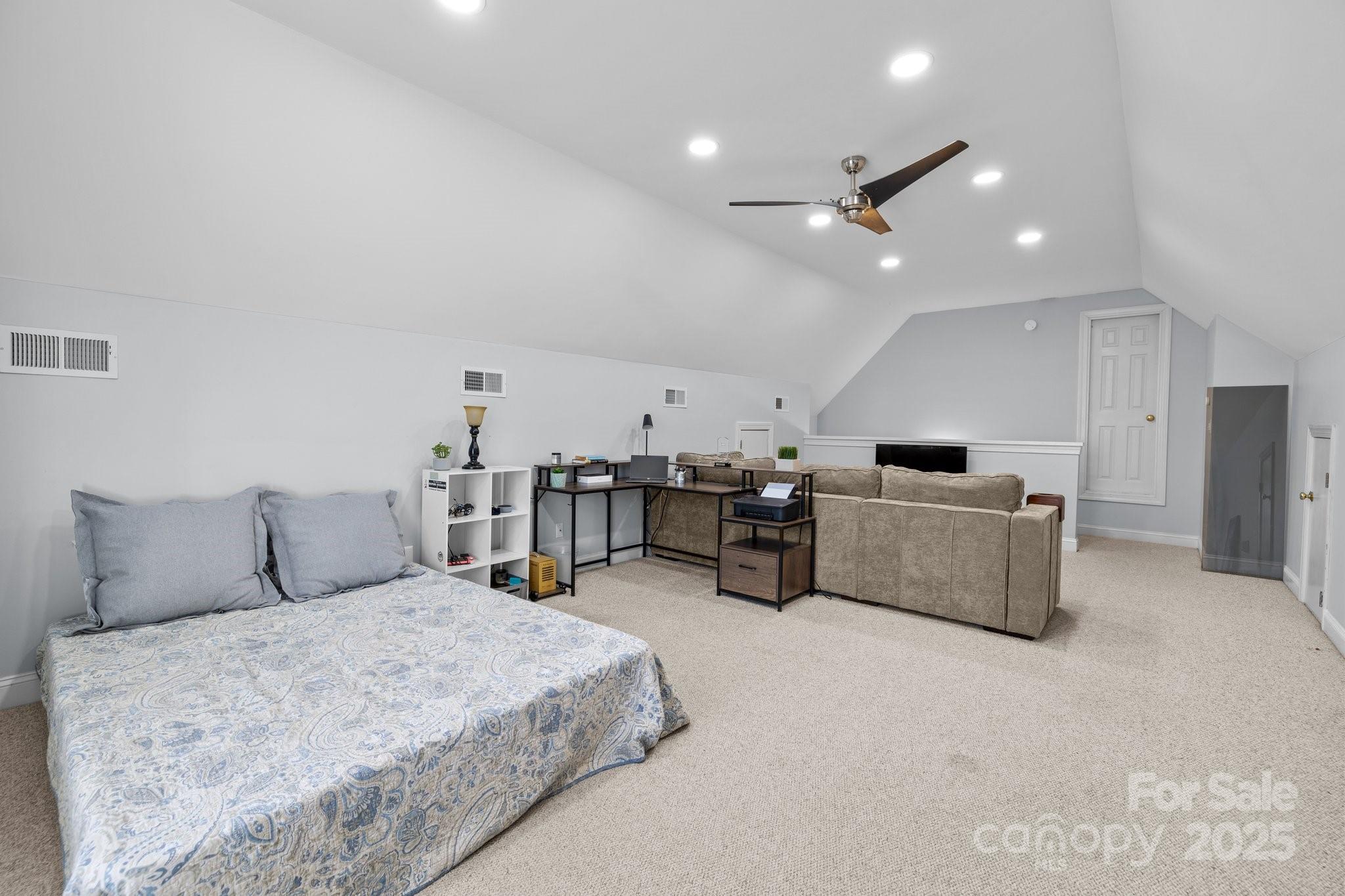 Patriots Crossing - Residential