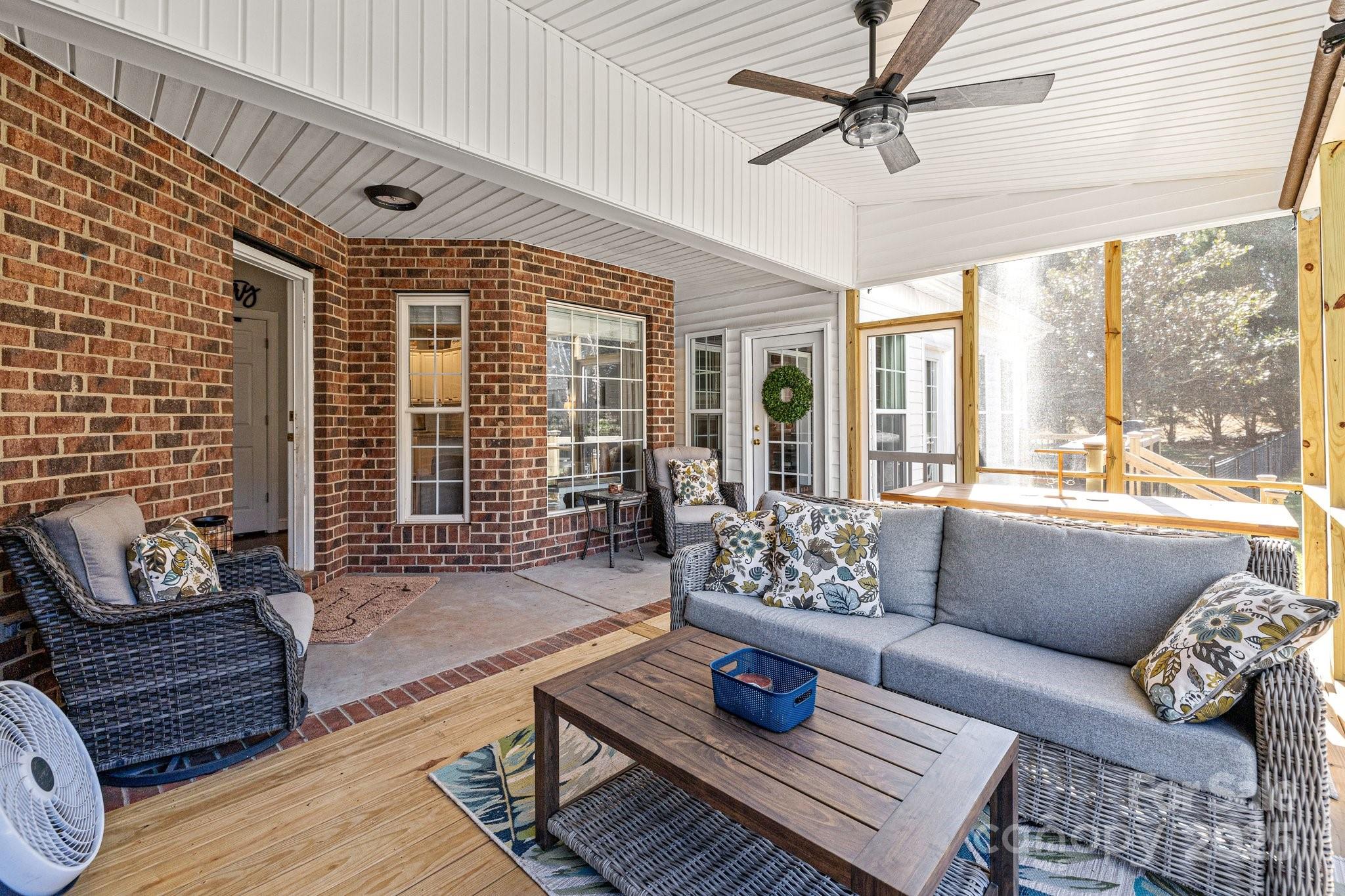 Patriots Crossing - Residential