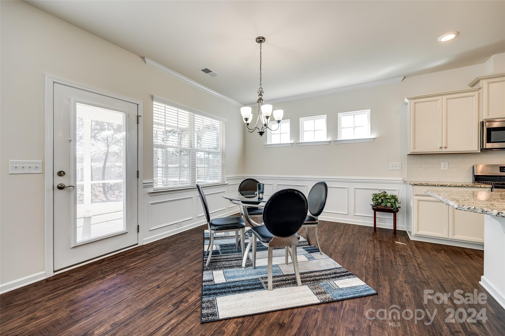 Summerhouse at Paddlers Cove - Residential