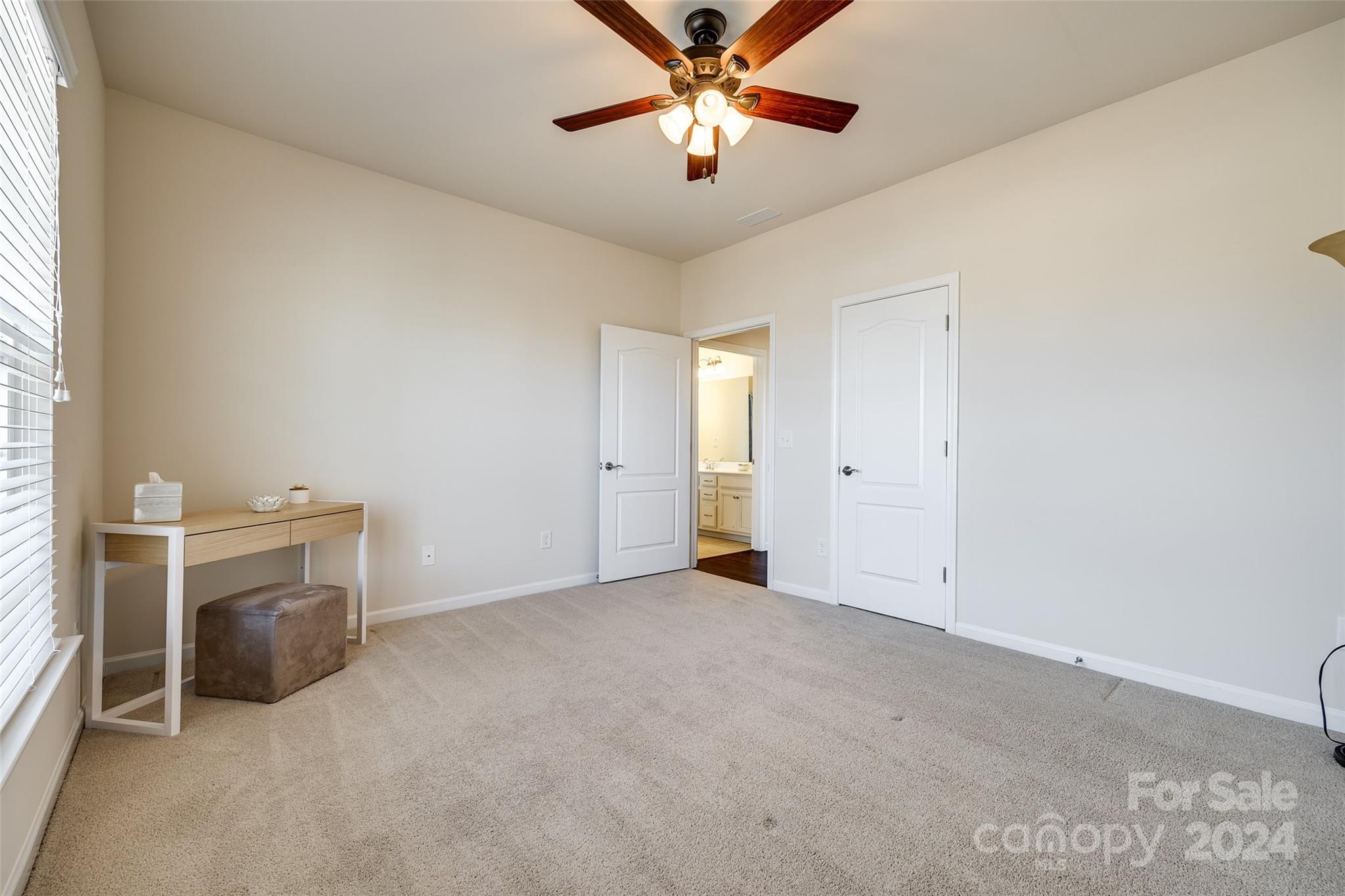 Summerhouse at Paddlers Cove - Residential