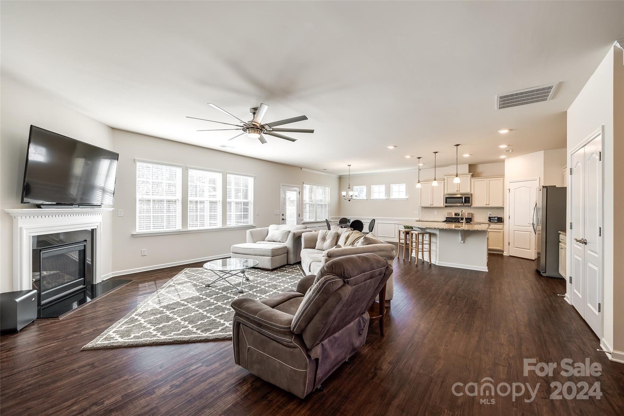 Summerhouse at Paddlers Cove - Residential