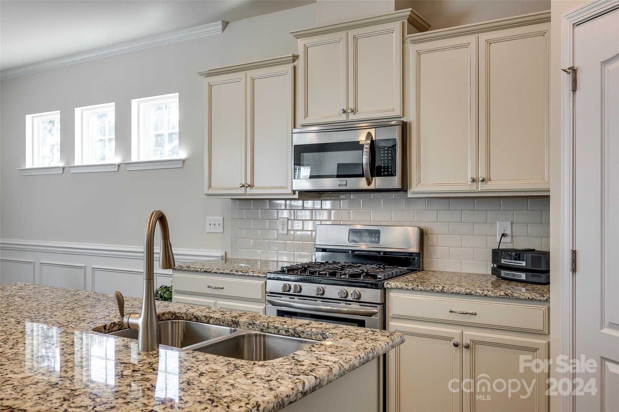 Summerhouse at Paddlers Cove - Residential