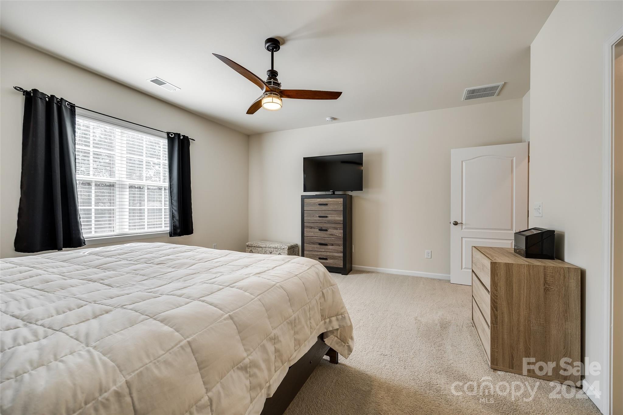 Summerhouse at Paddlers Cove - Residential