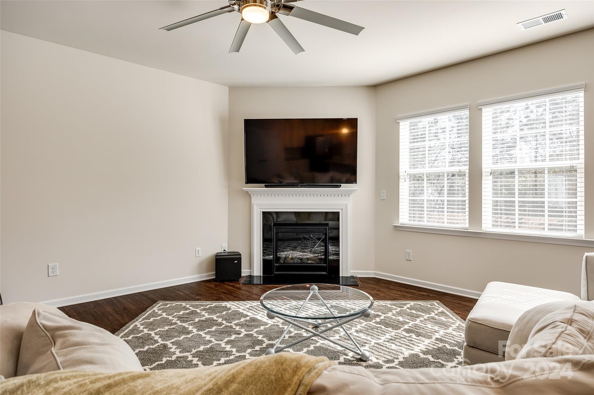 Summerhouse at Paddlers Cove - Residential