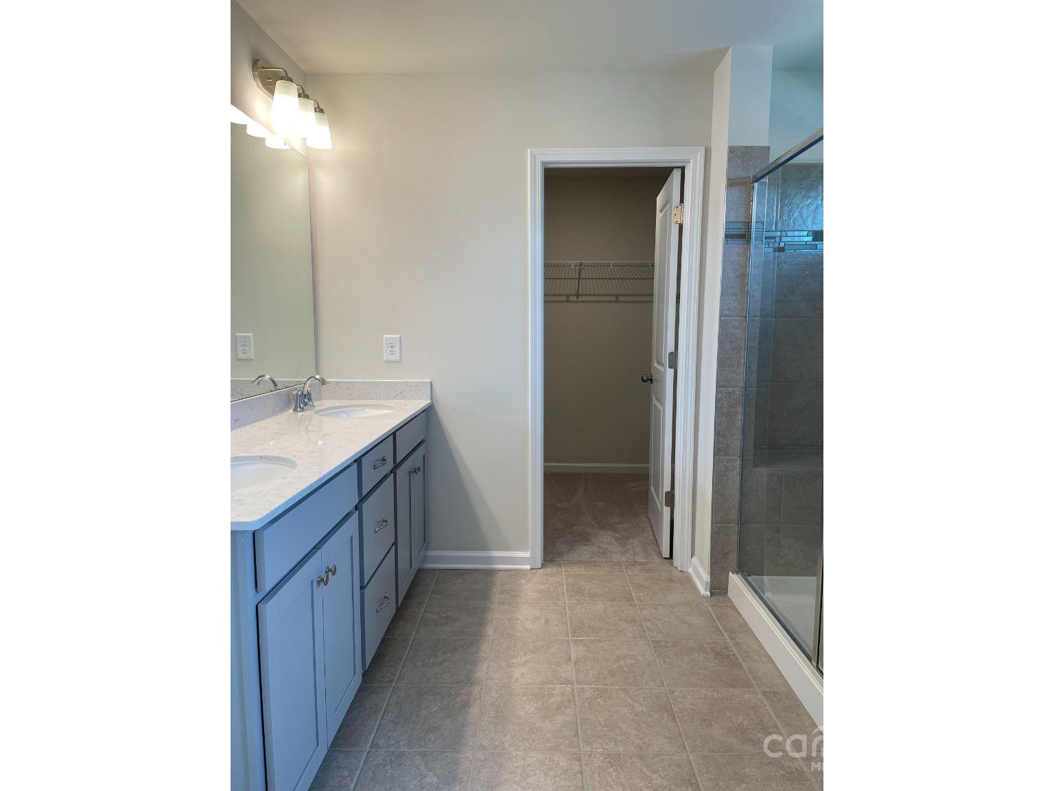 The palisades - Residential Lease