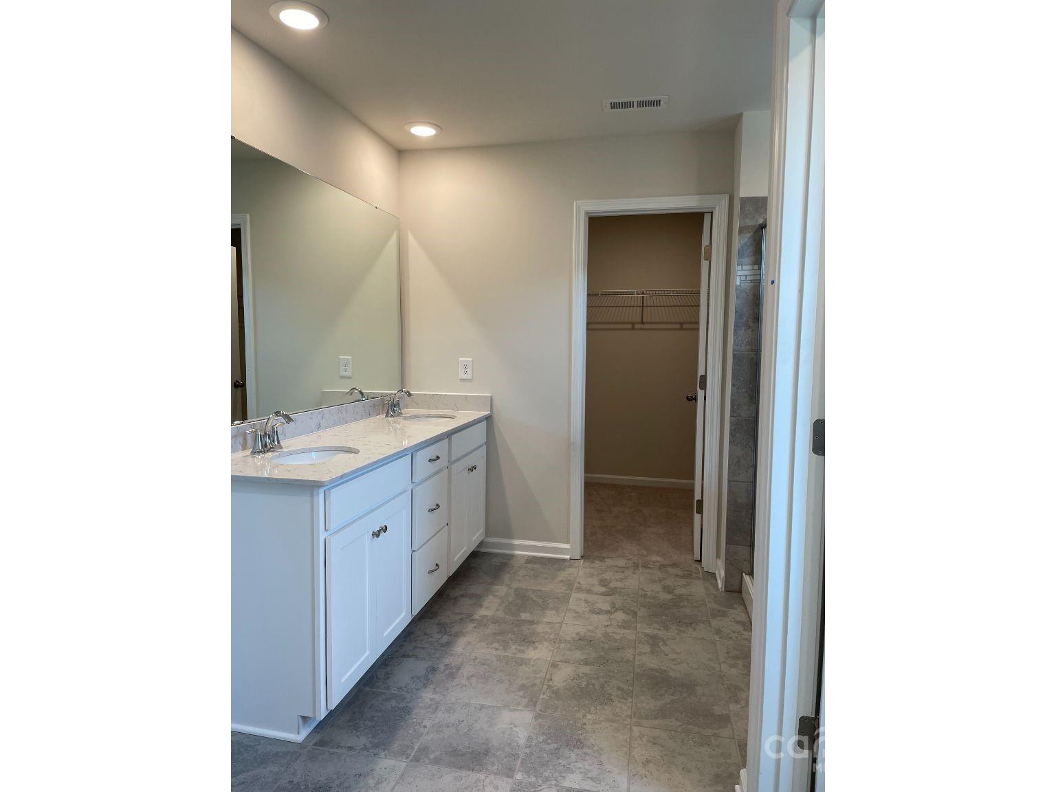 The palisades - Residential Lease