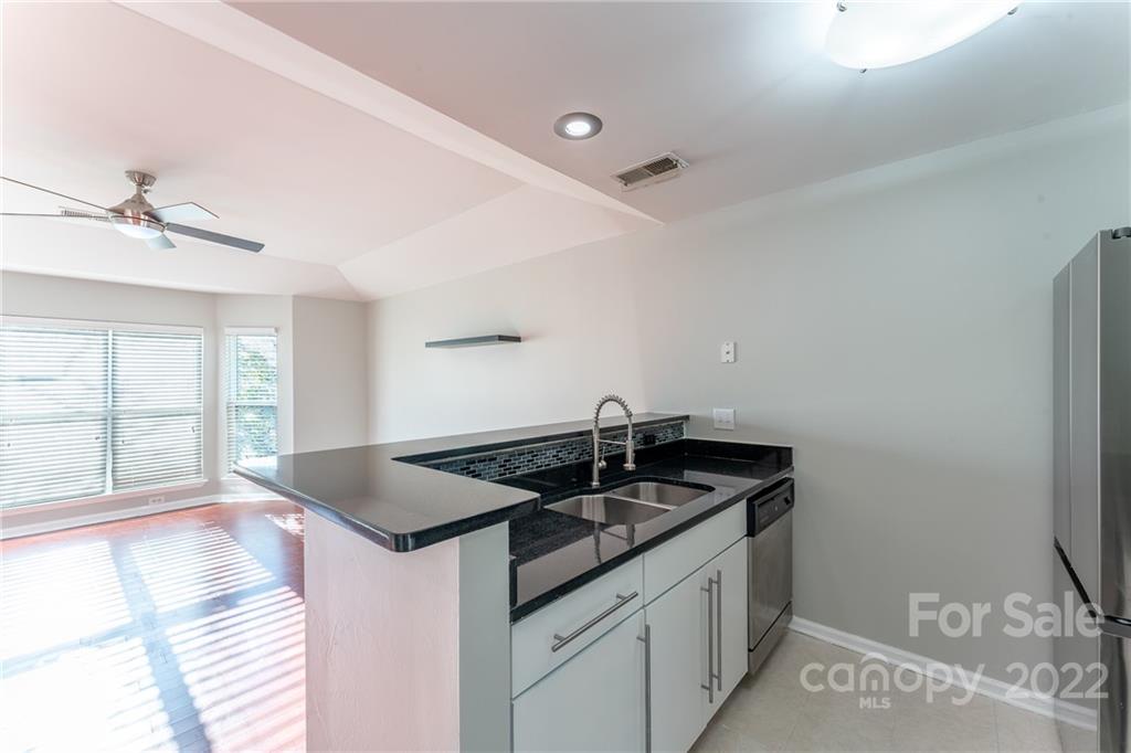 The Fourth Ward Square - Residential