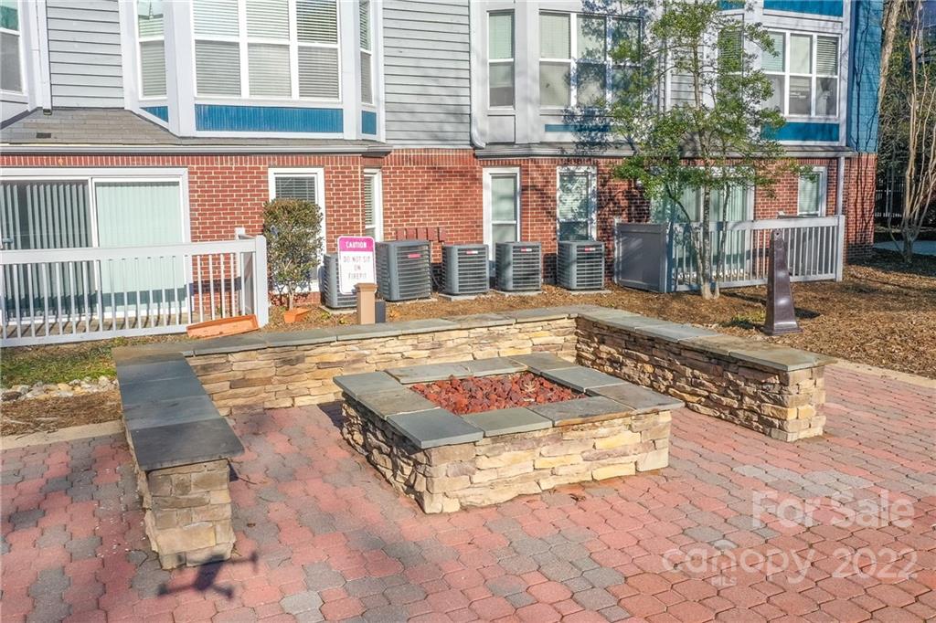 The Fourth Ward Square - Residential