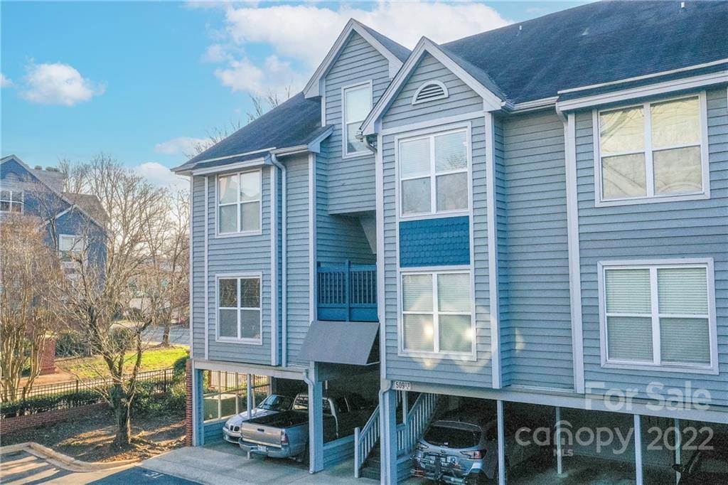 The Fourth Ward Square - Residential