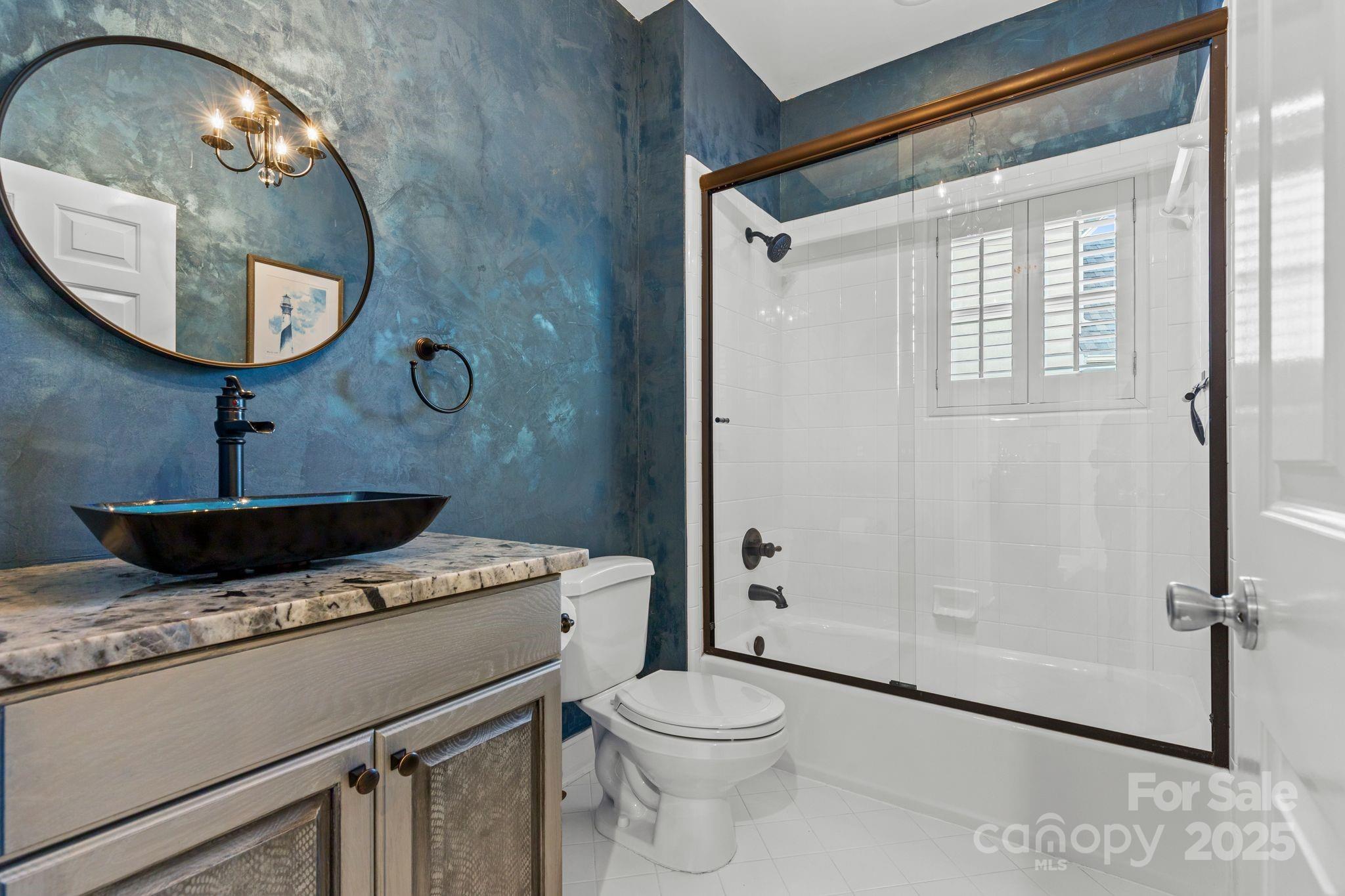 The Peninsula - Residential