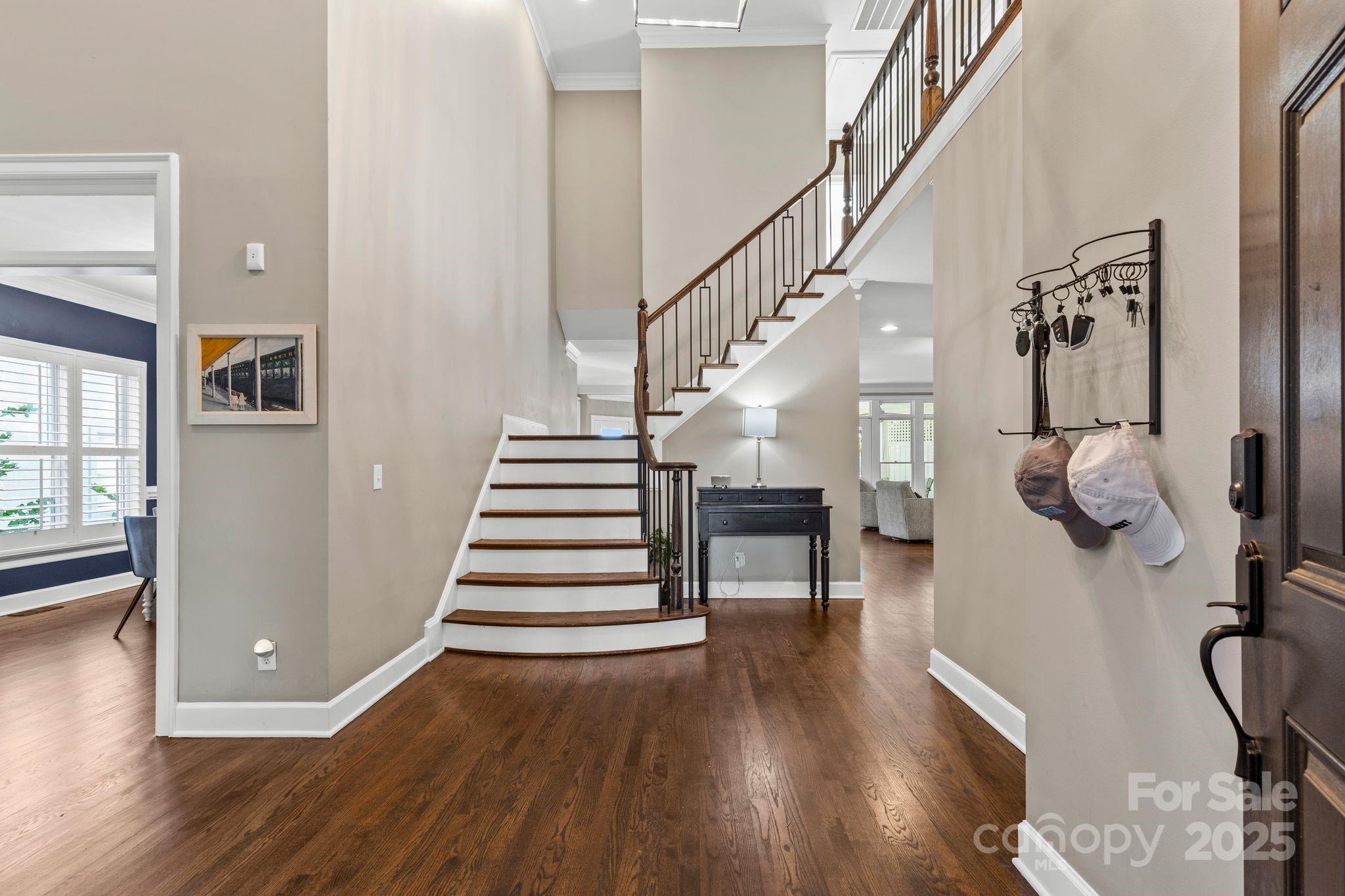 The Peninsula - Residential