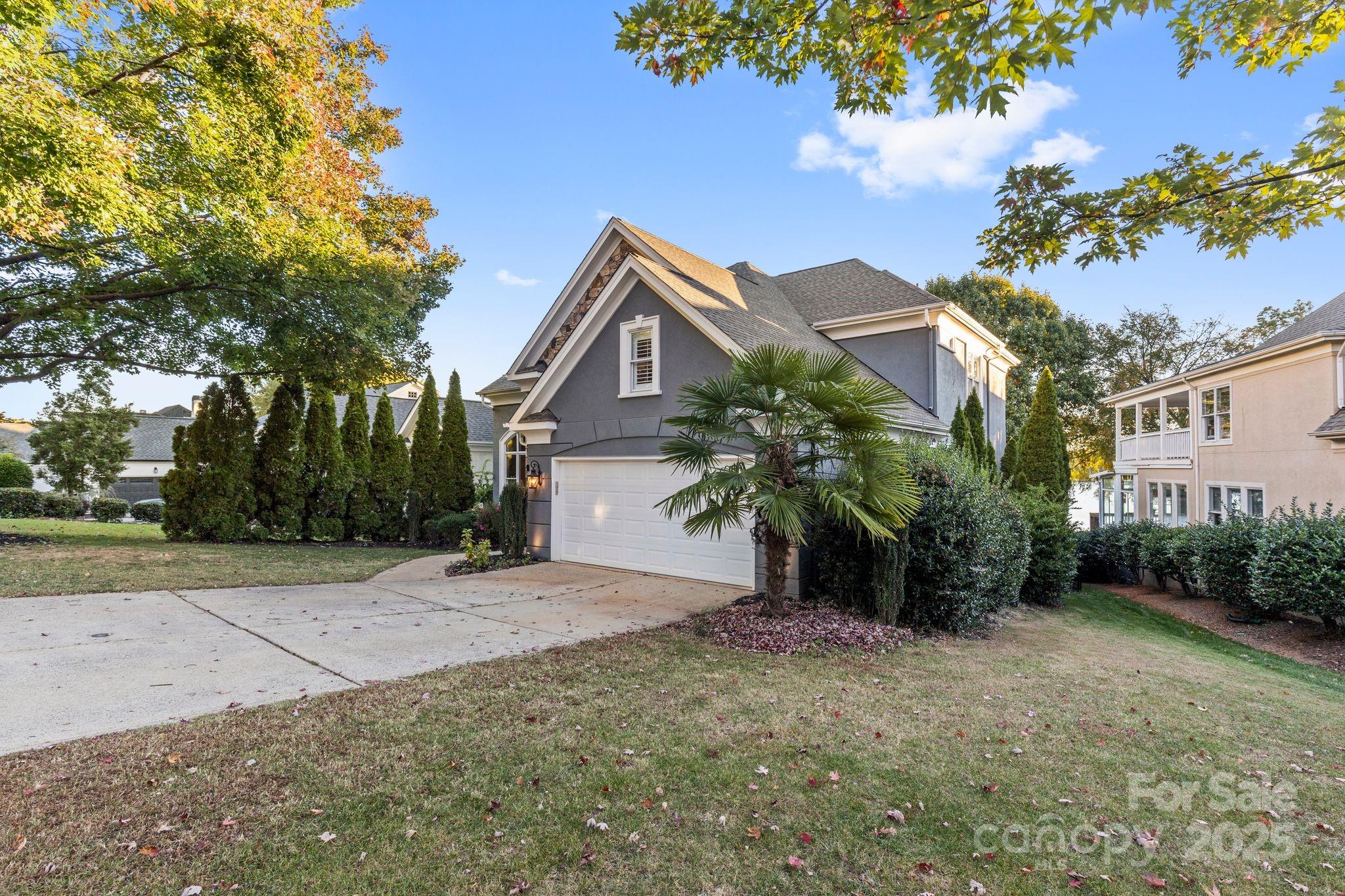 The Peninsula - Residential