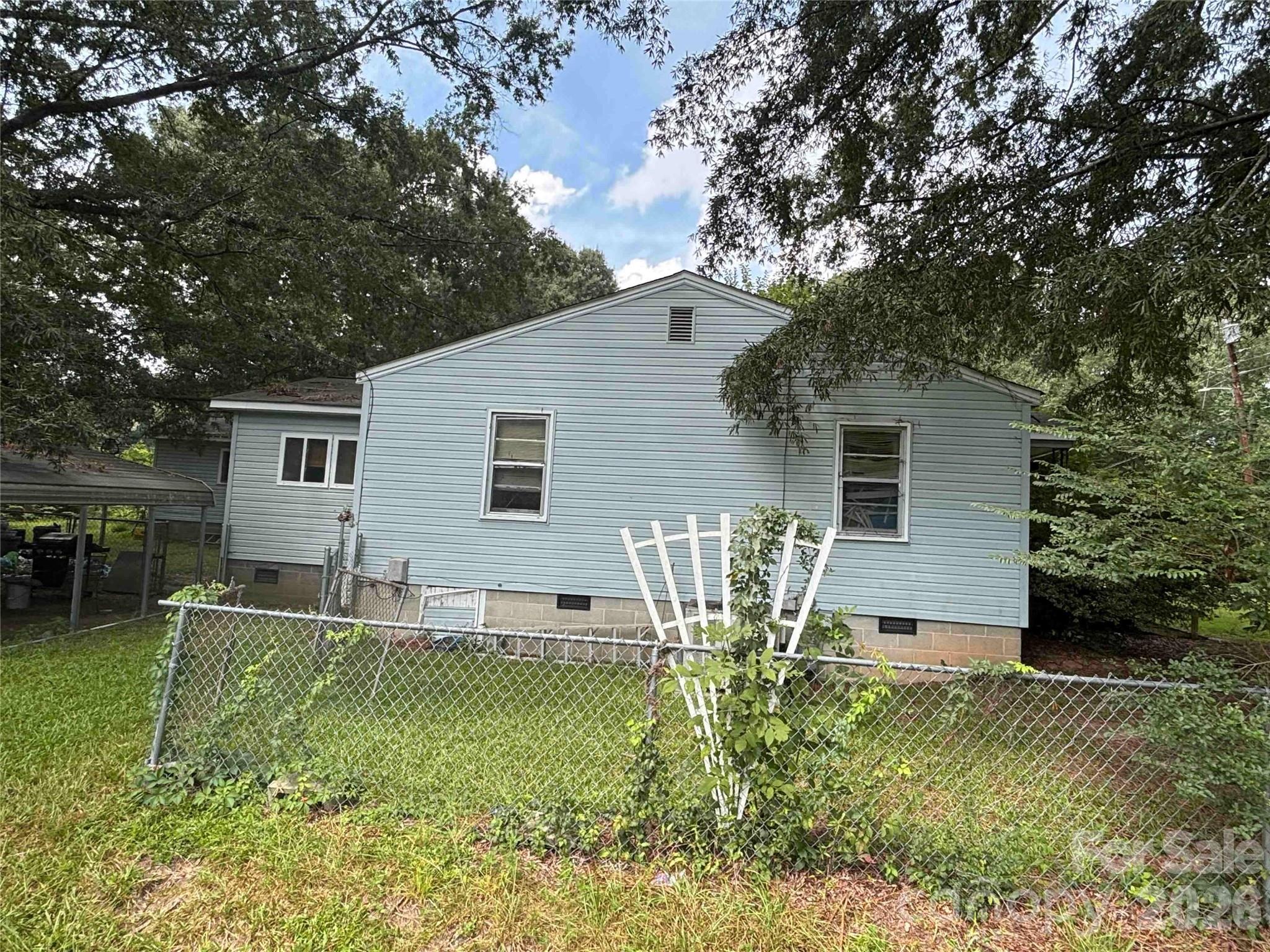 2721 Puritan Street