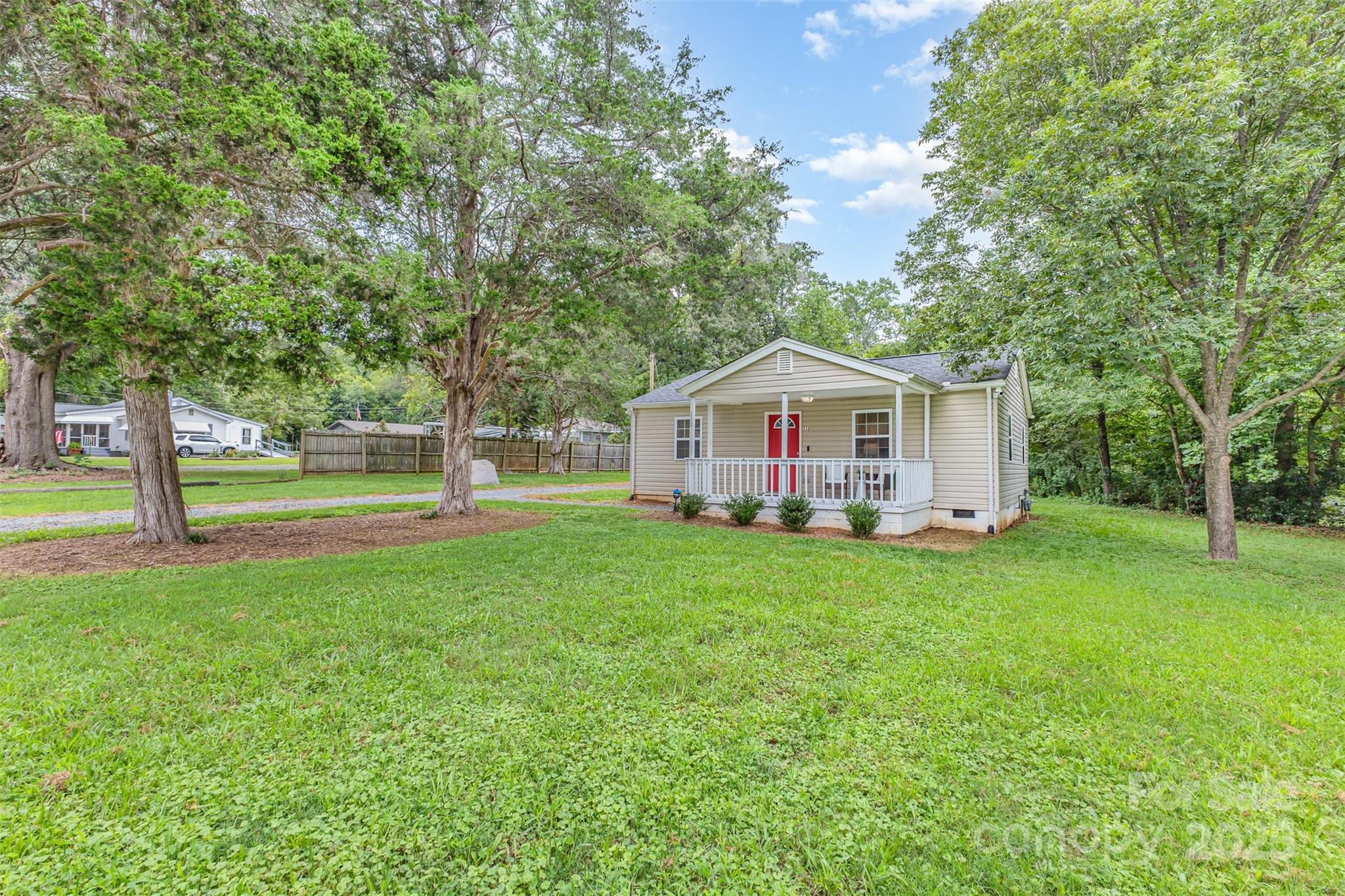 112 Georgia Belle Avenue