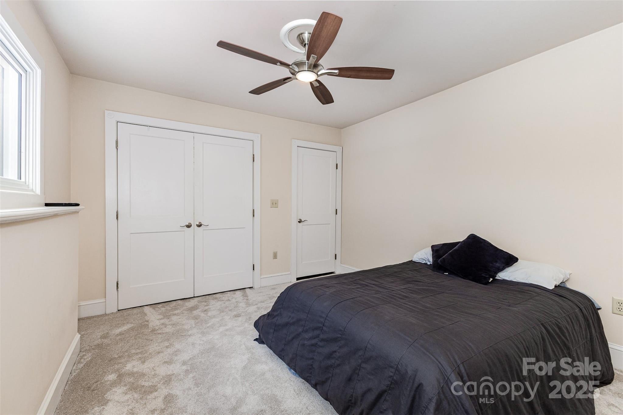 River Hills - Residential