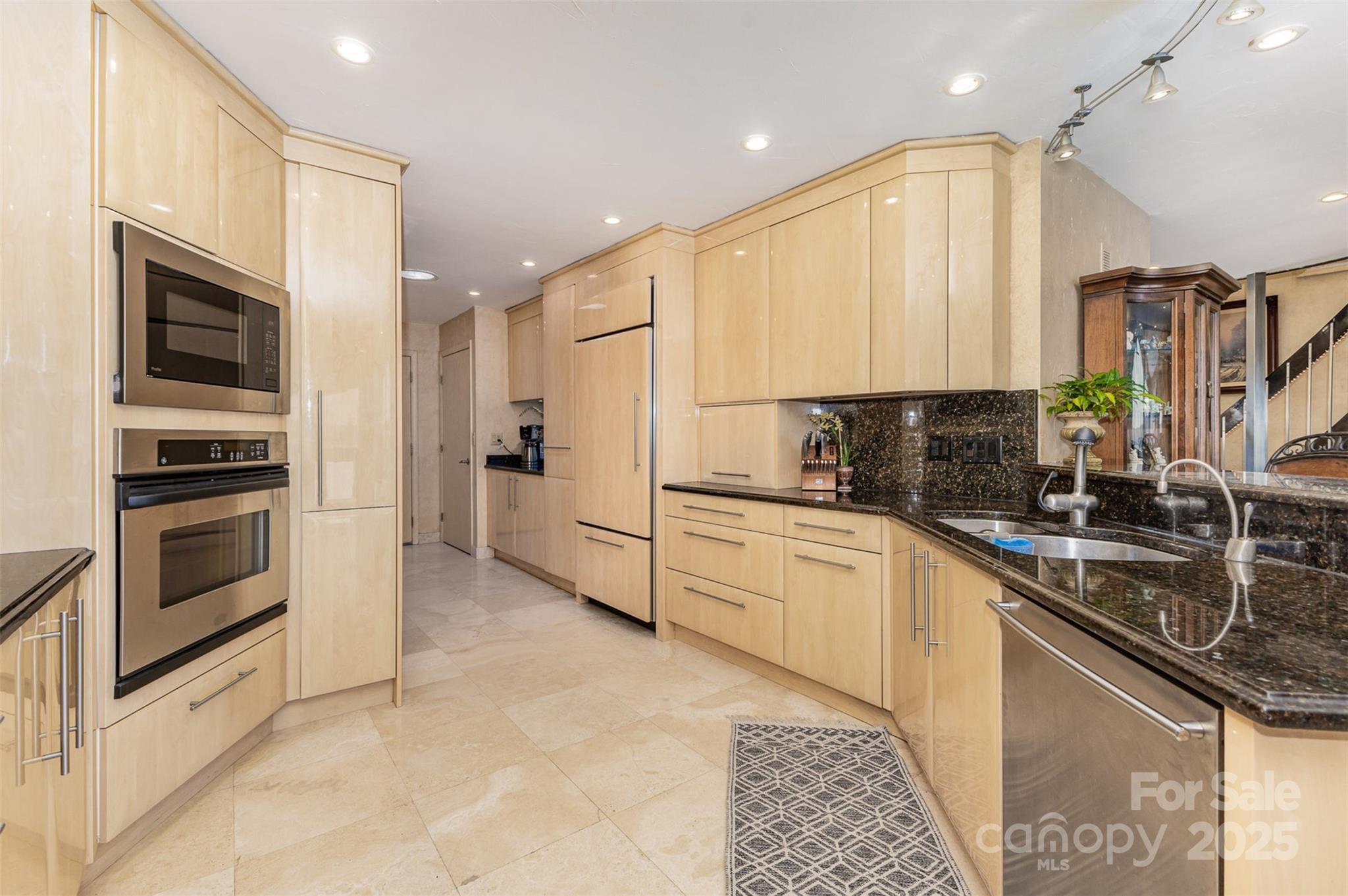 River Hills - Residential