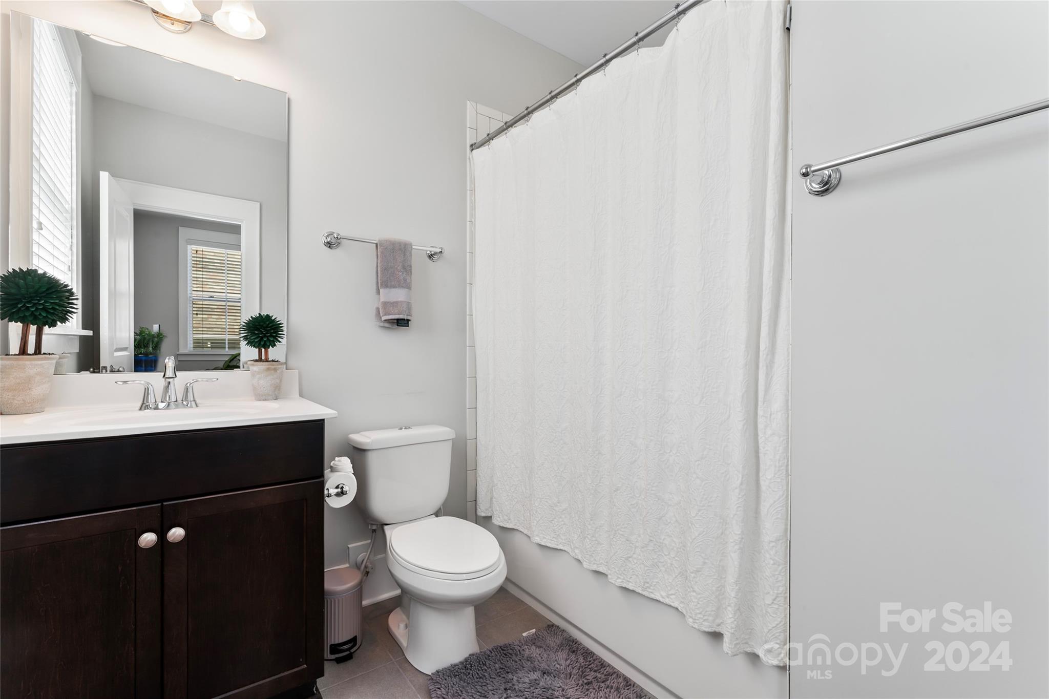 Riverwalk - Residential