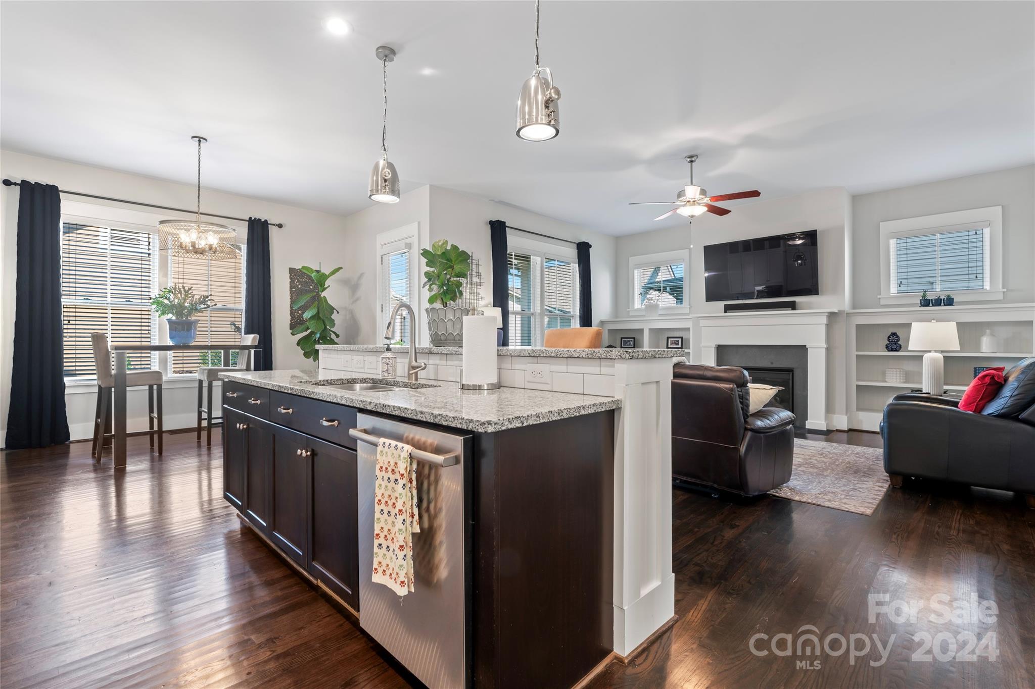 Riverwalk - Residential