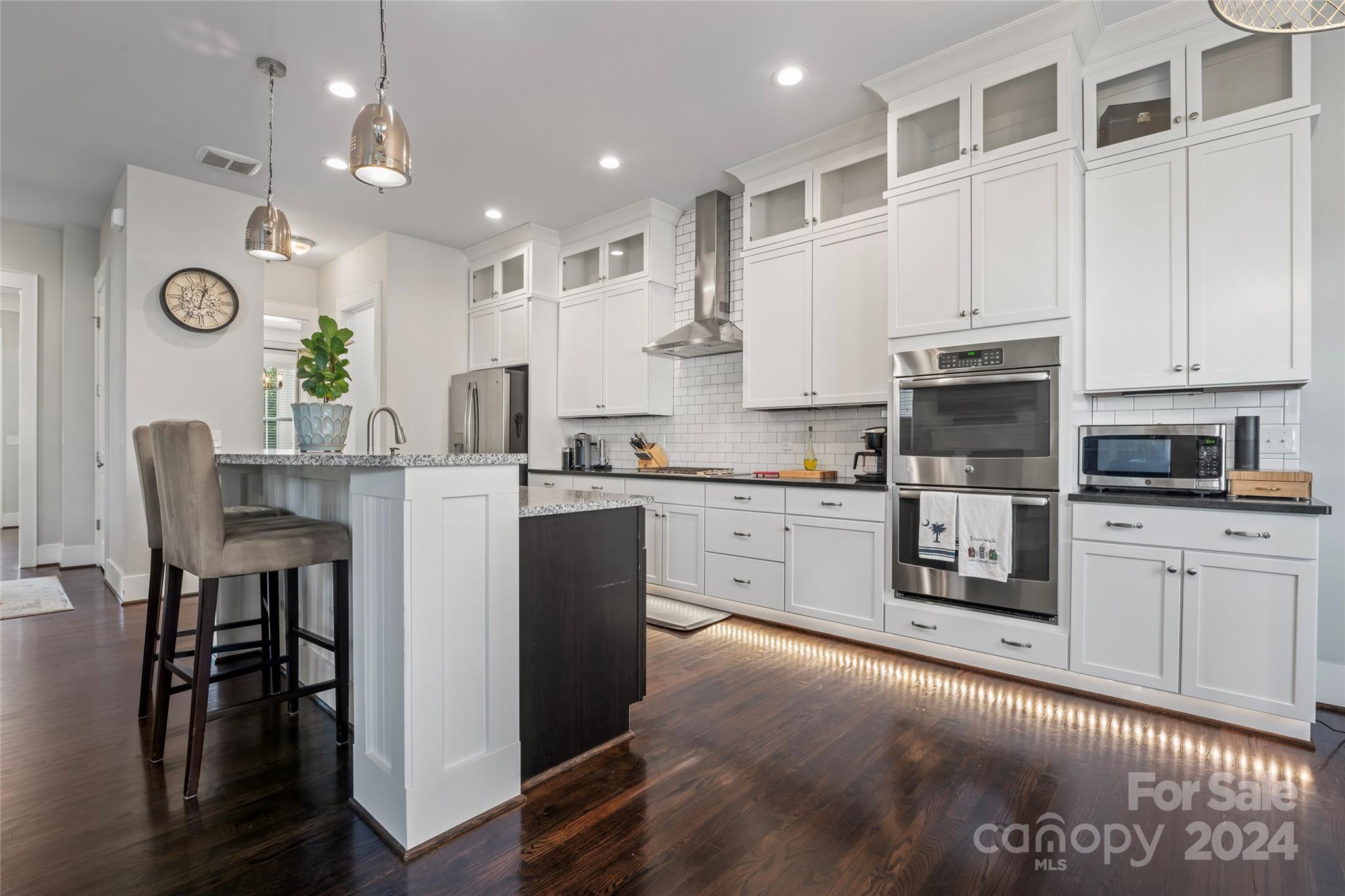 Riverwalk - Residential