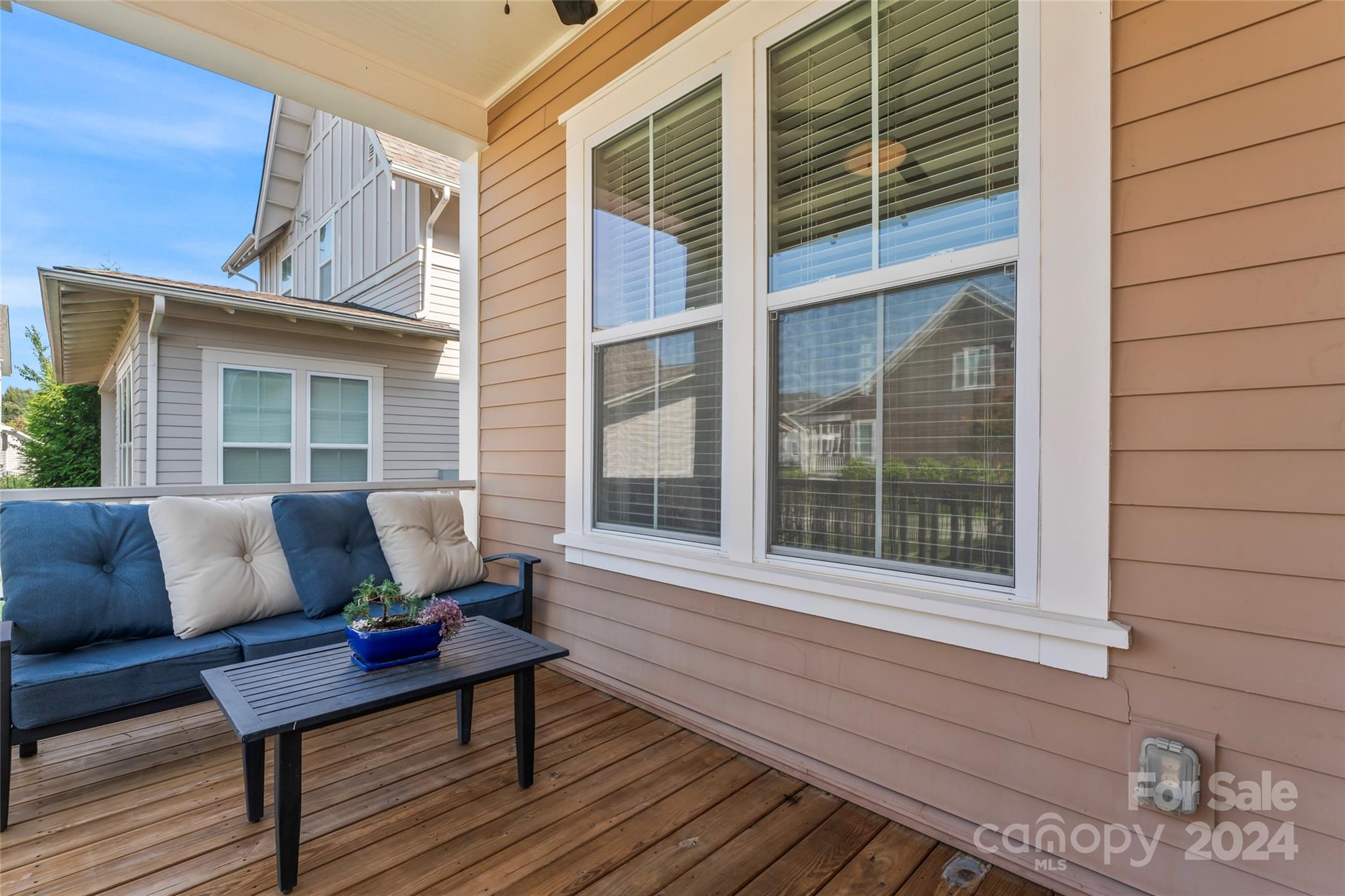 Riverwalk - Residential