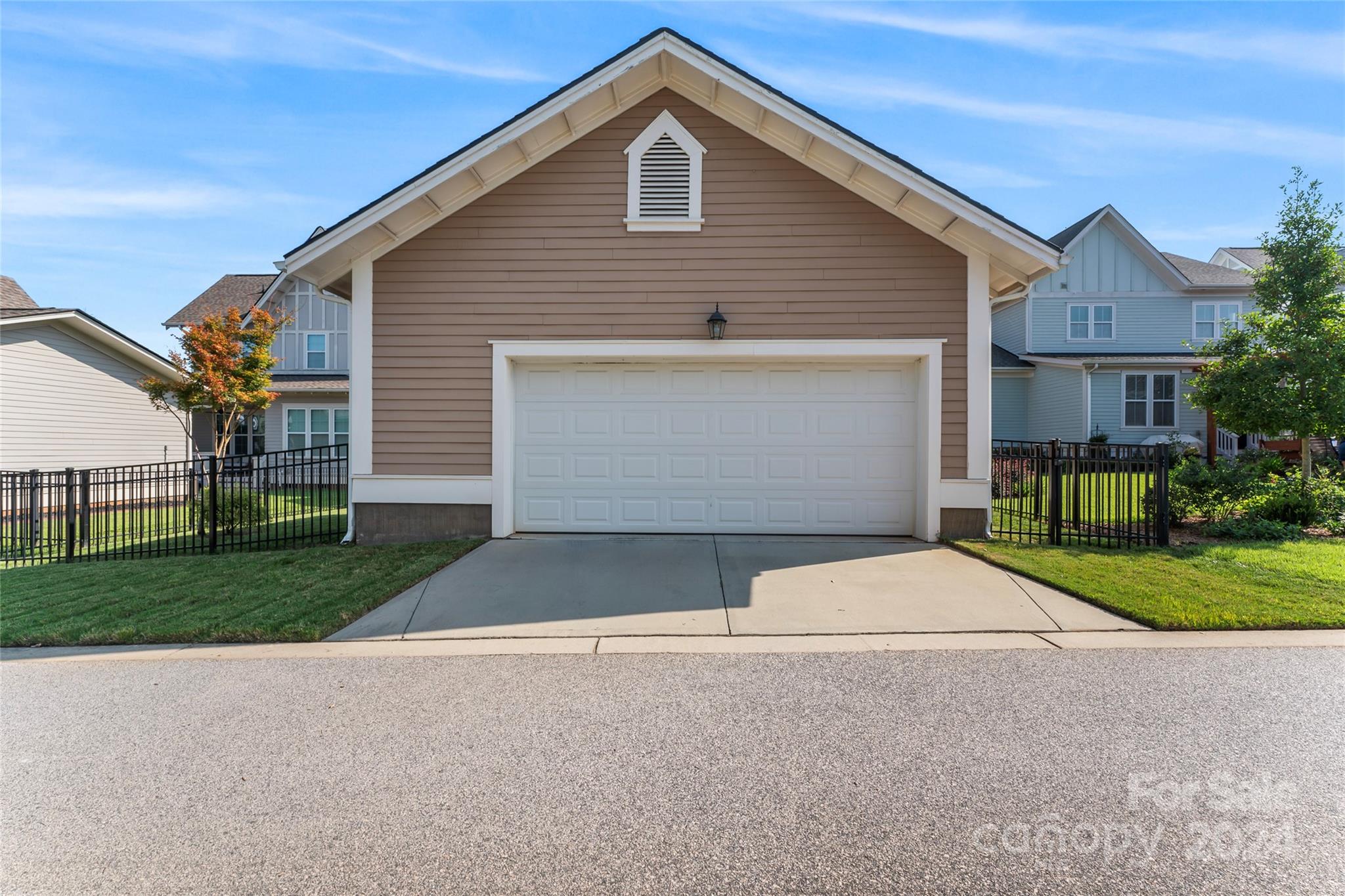 Riverwalk - Residential