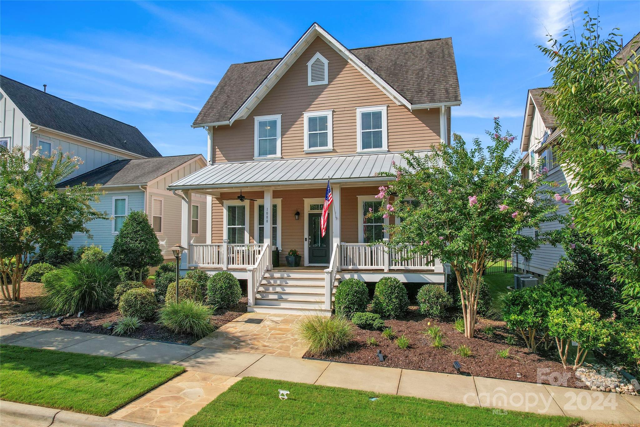 Riverwalk - Residential