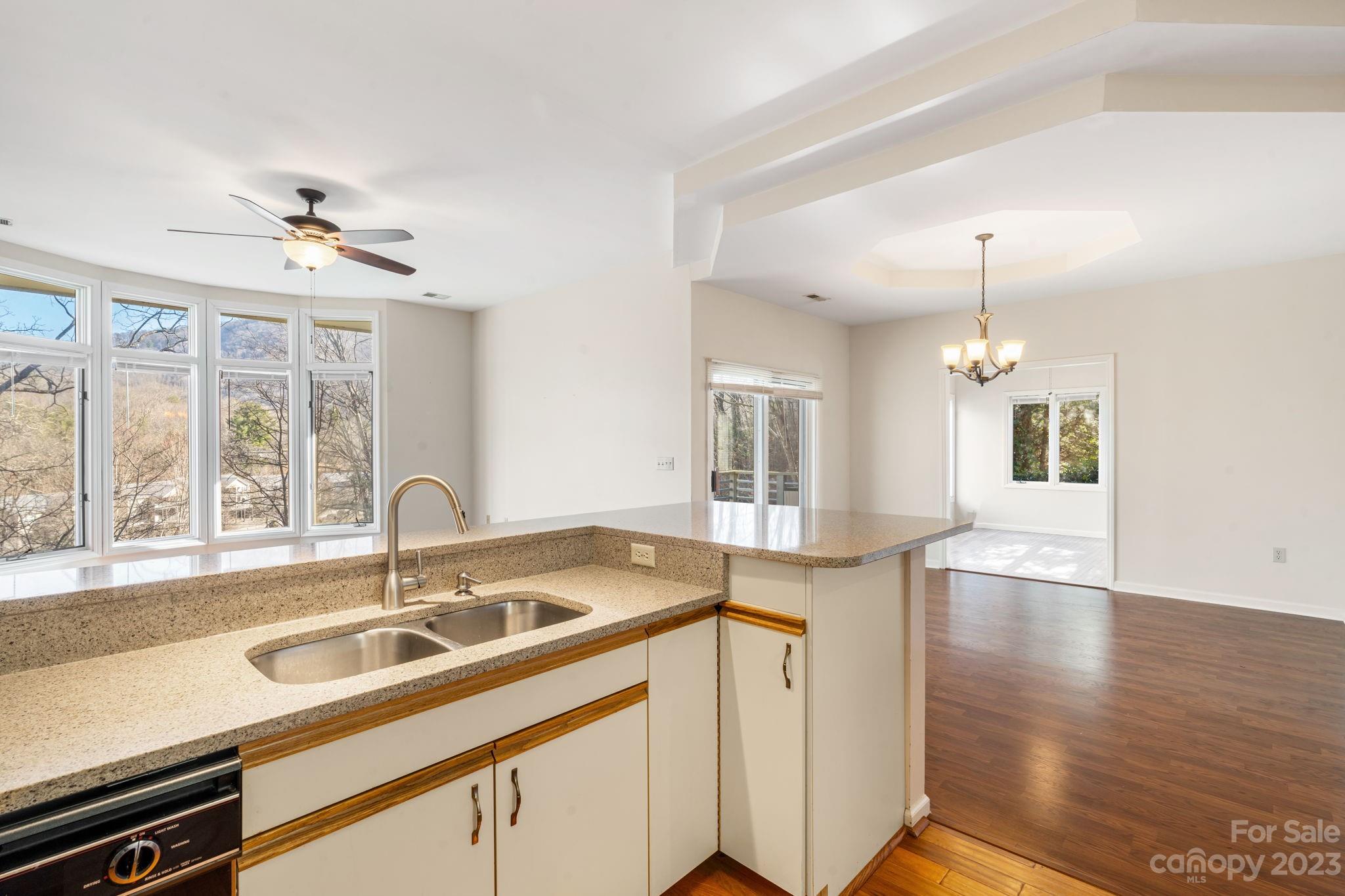 Riverknoll - Residential