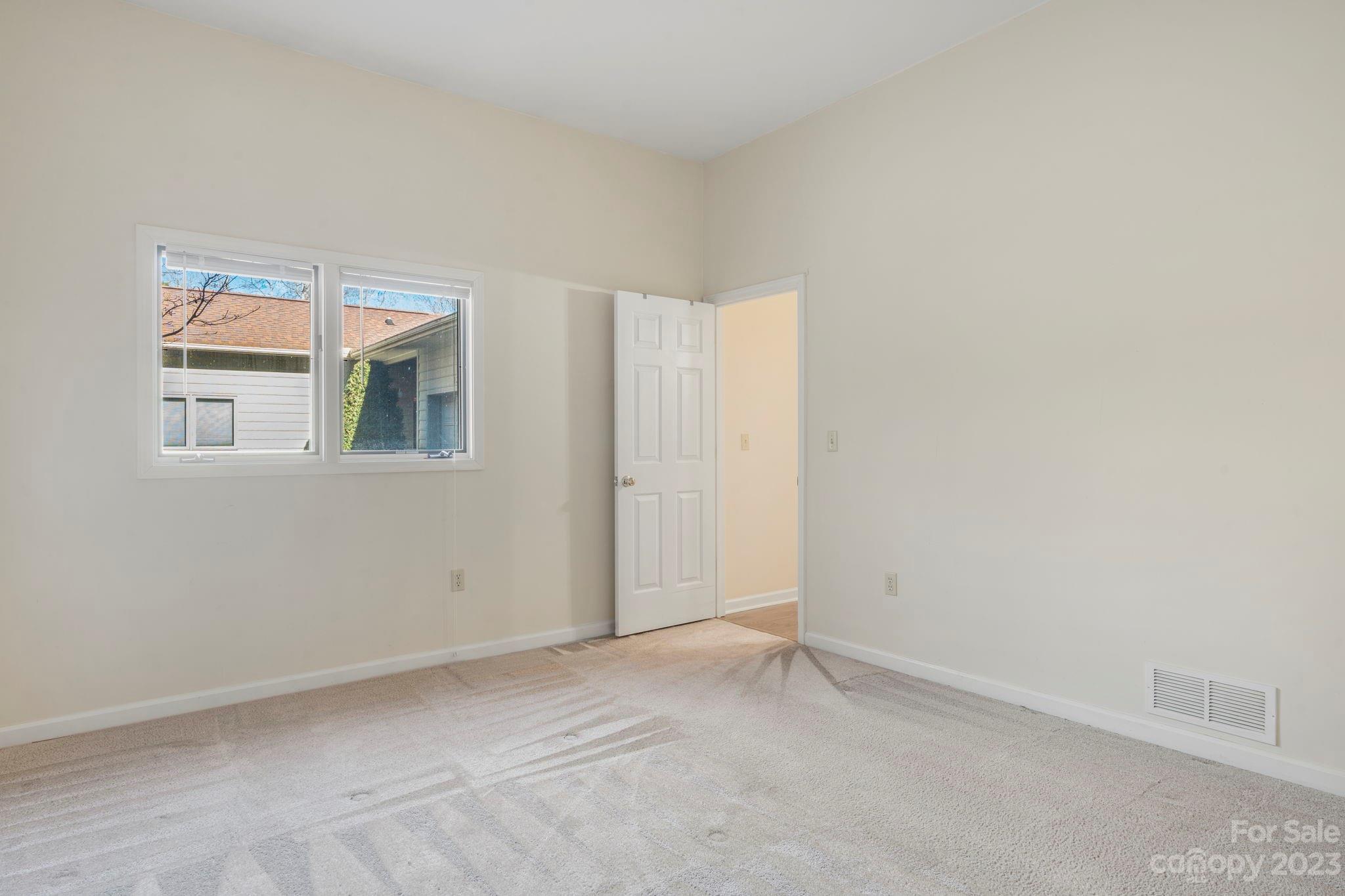 Riverknoll - Residential