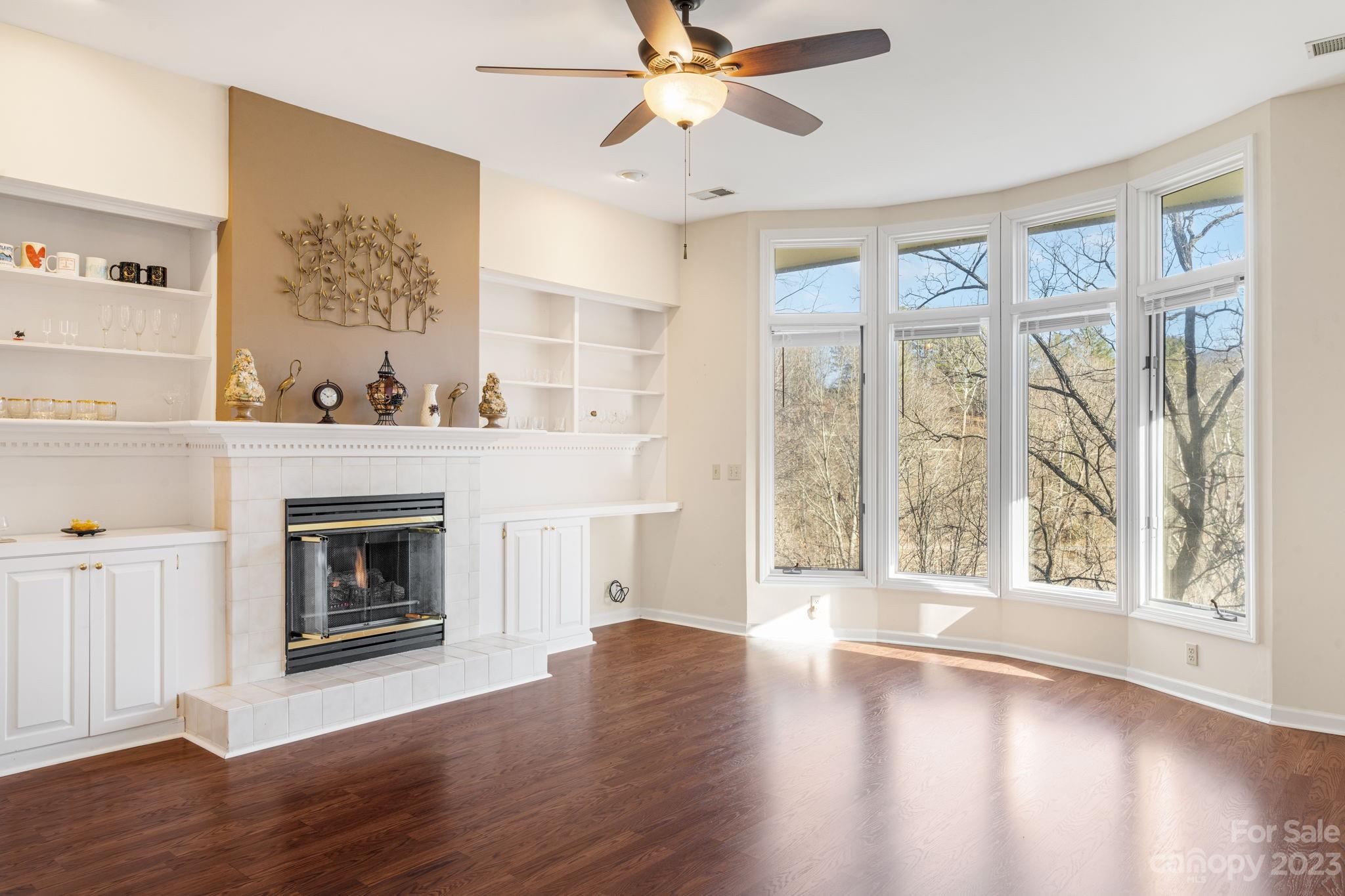 Riverknoll - Residential