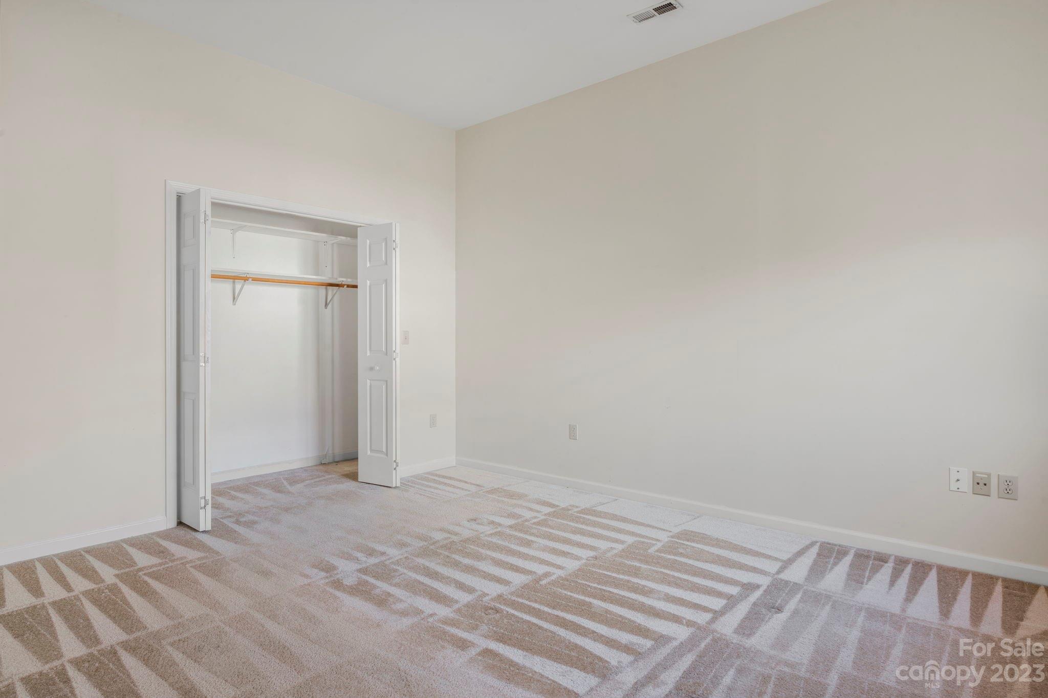 Riverknoll - Residential