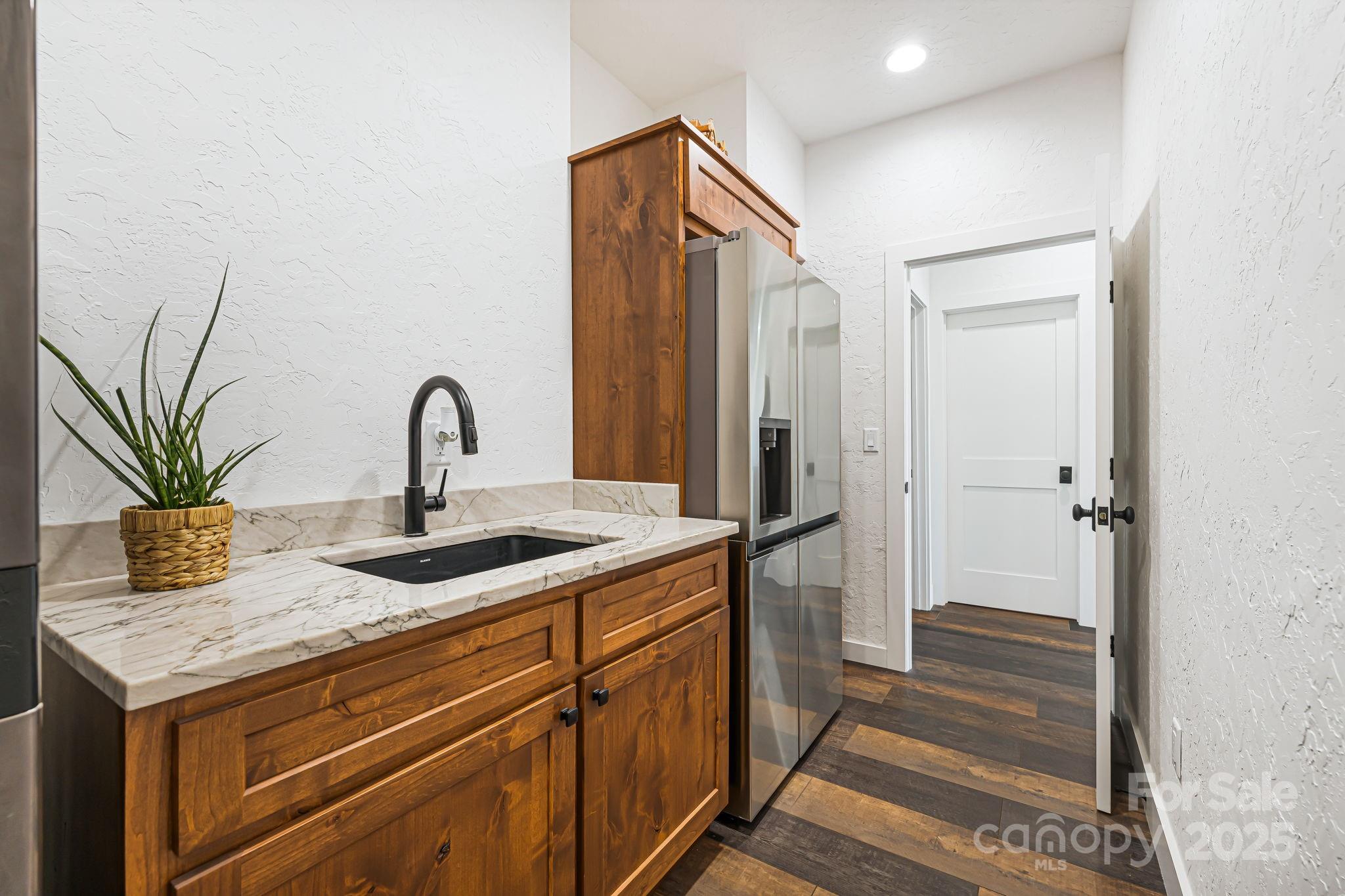 The Divide - Residential