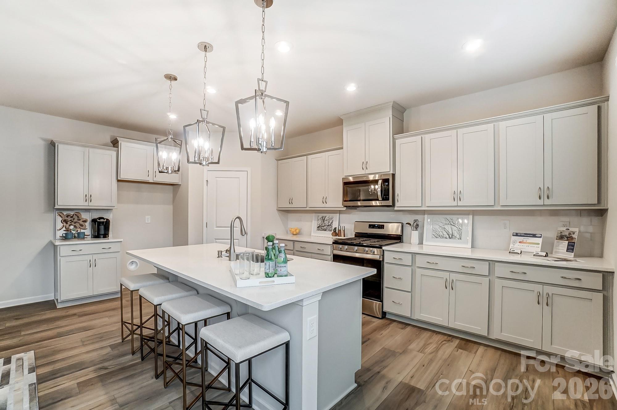 1334 Honey Trail
