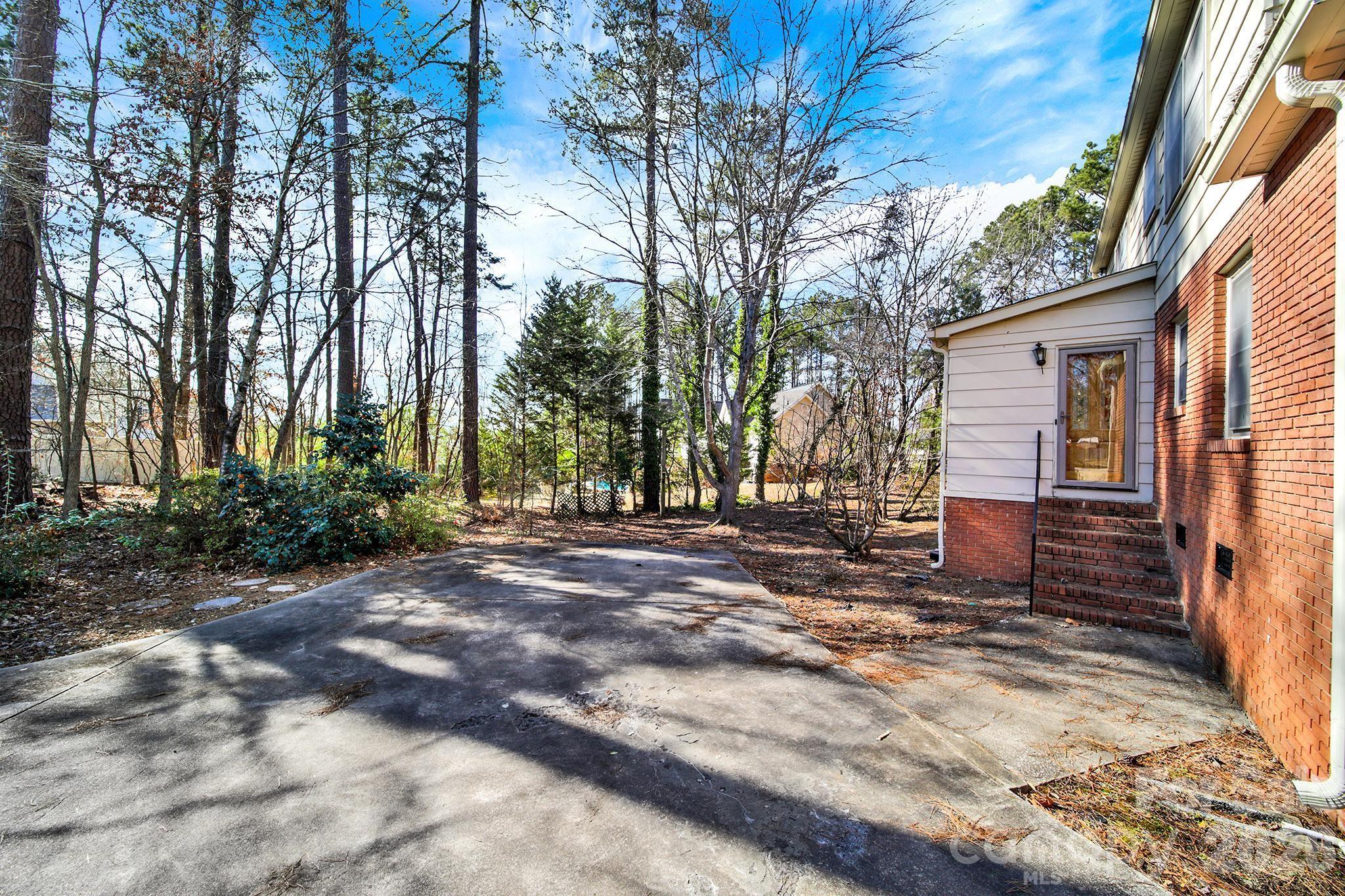 Forest Hills - Residential