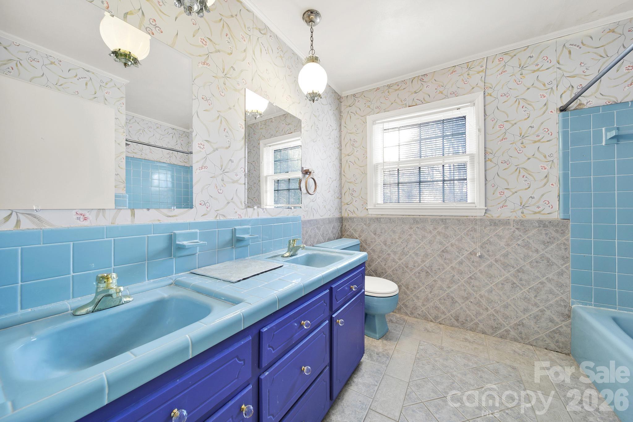 Forest Hills - Residential