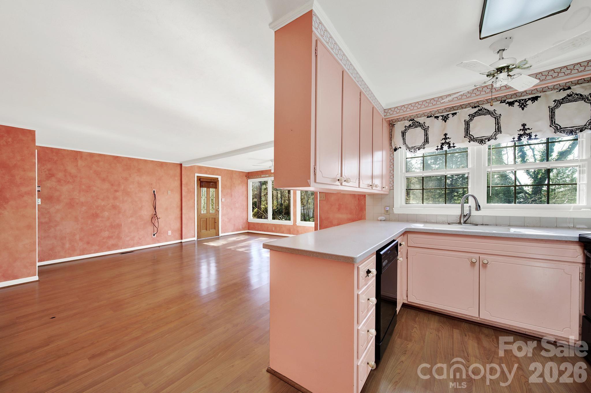 Forest Hills - Residential