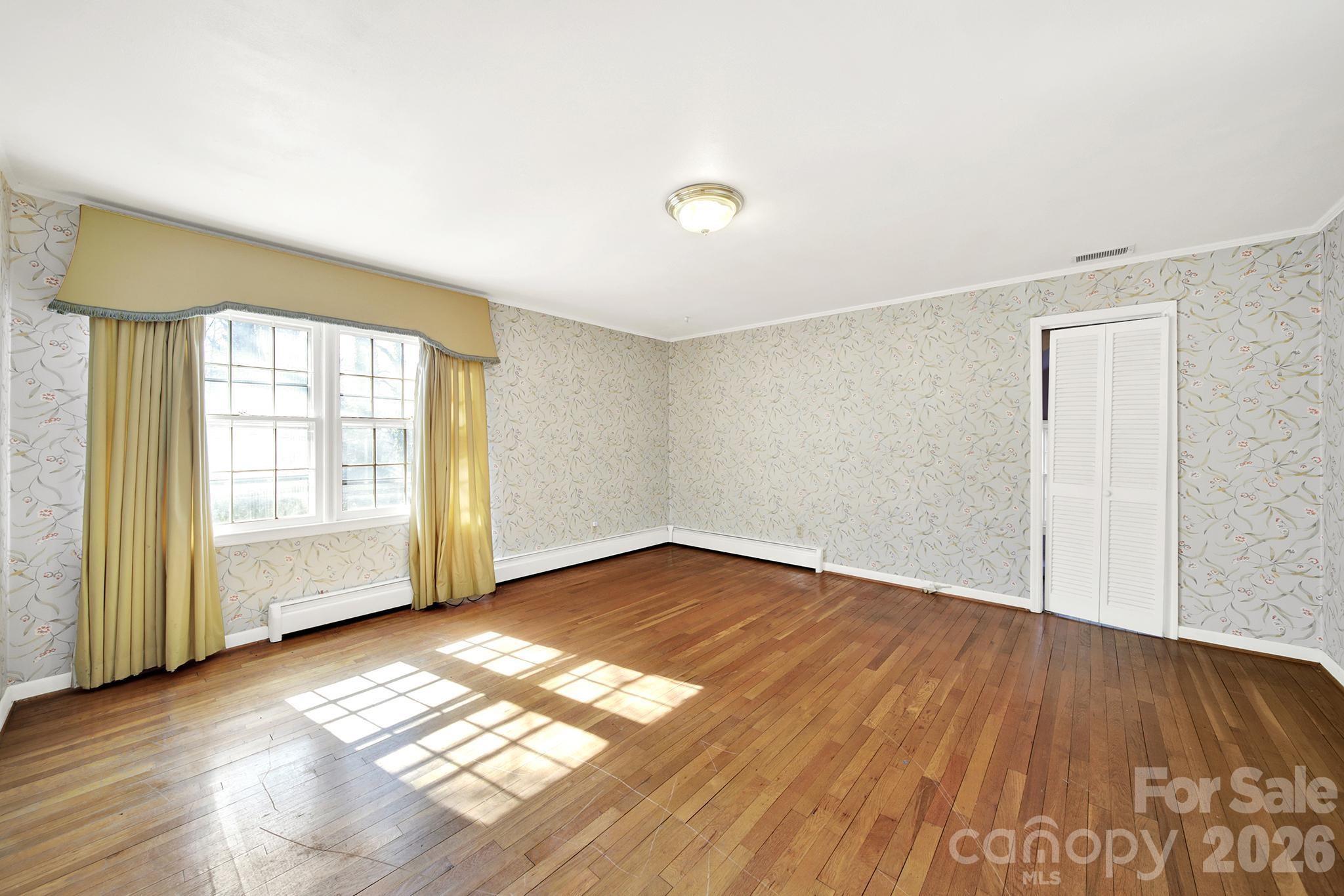 Forest Hills - Residential