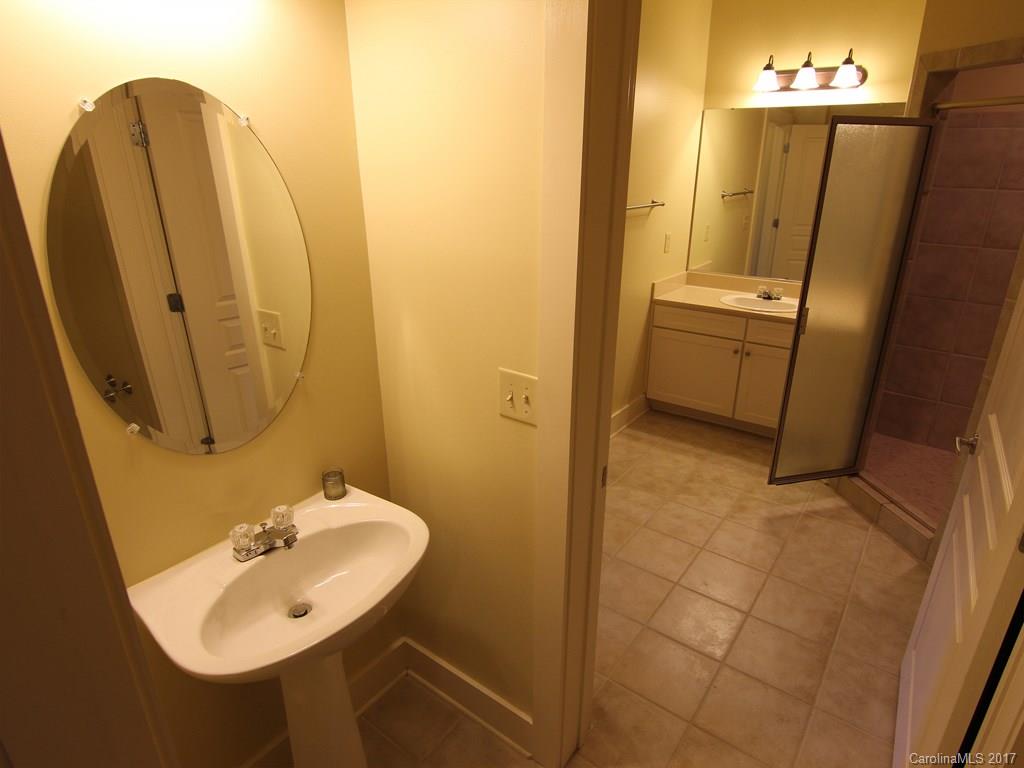 Beaucatcher House - Residential