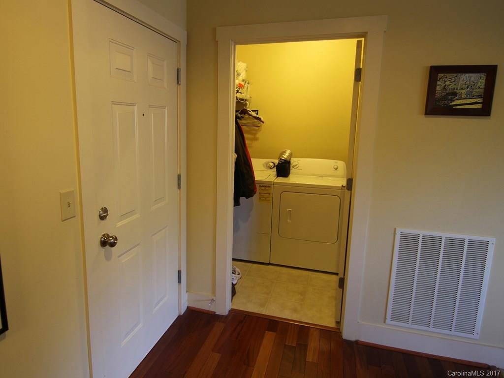 Beaucatcher House - Residential