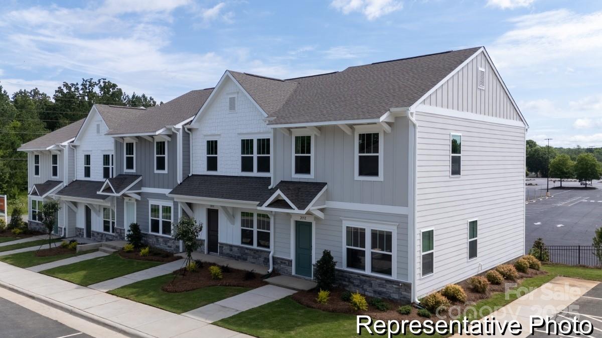 205 Cliffwood Street NW UnitB-2