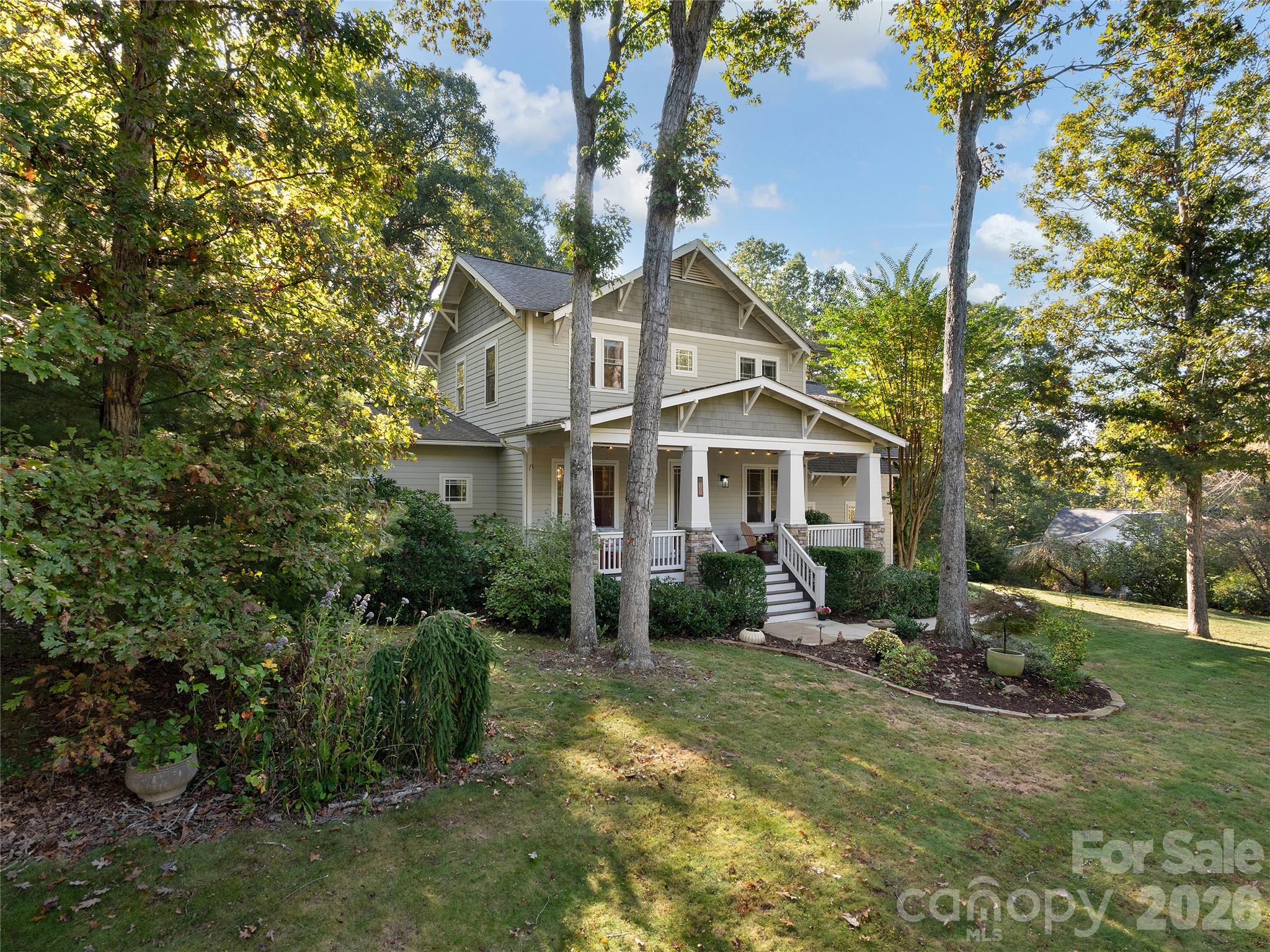 302 Yellowood Lane