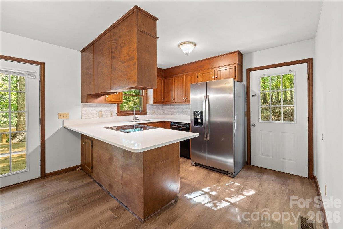 119 Pioneer Drive