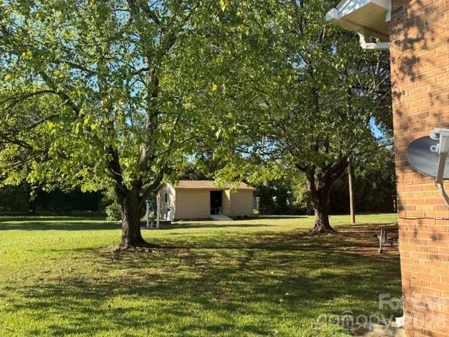 1312 Christopher Circle