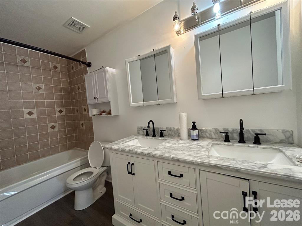 Villages of Wesley Chapel - Residential Lease