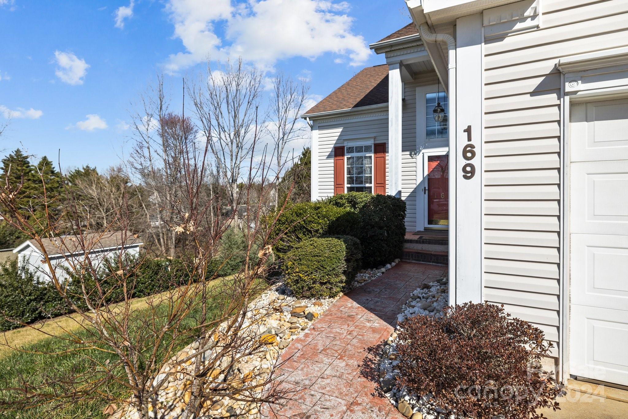 Runnymeade - Residential