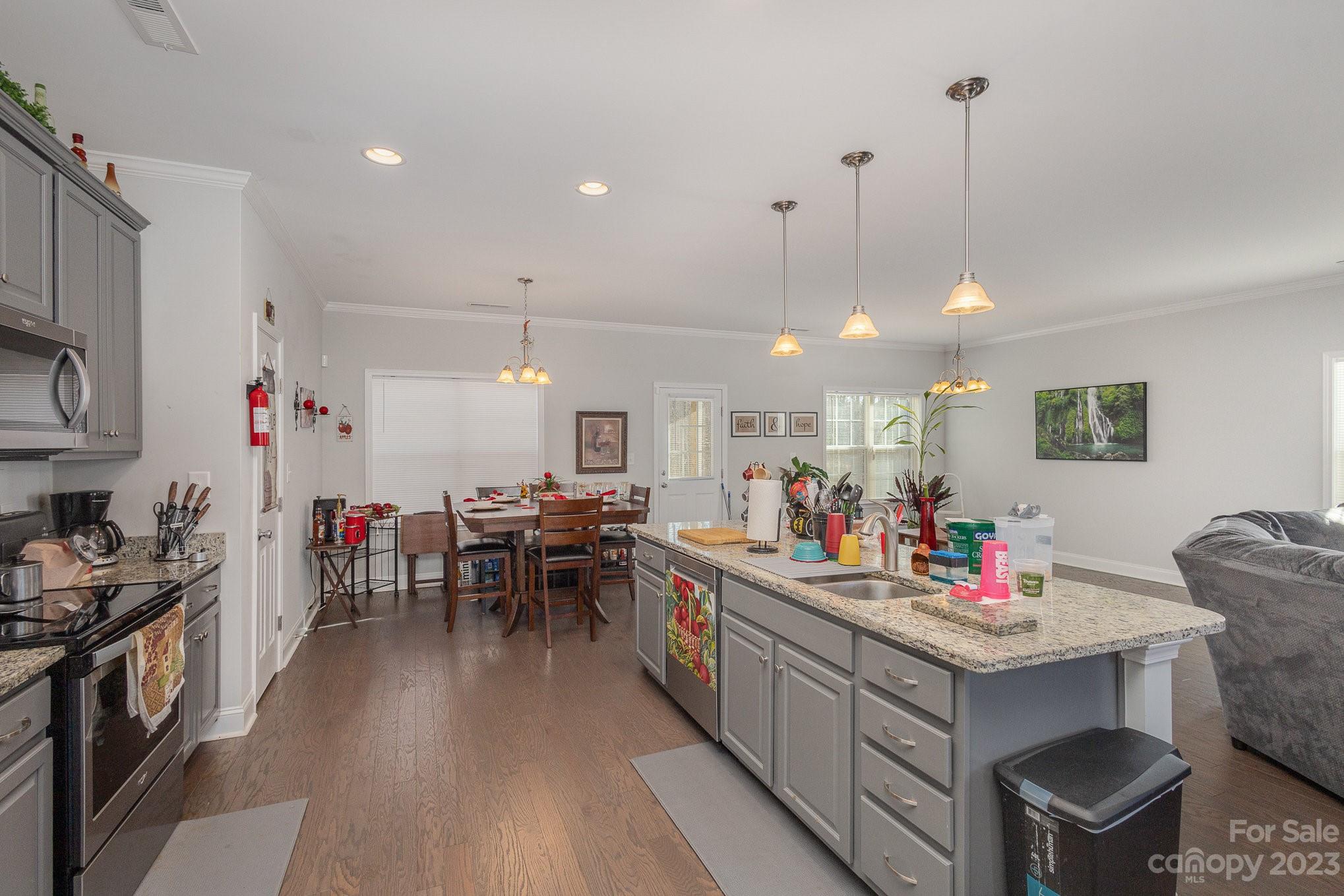 Grayson - Residential