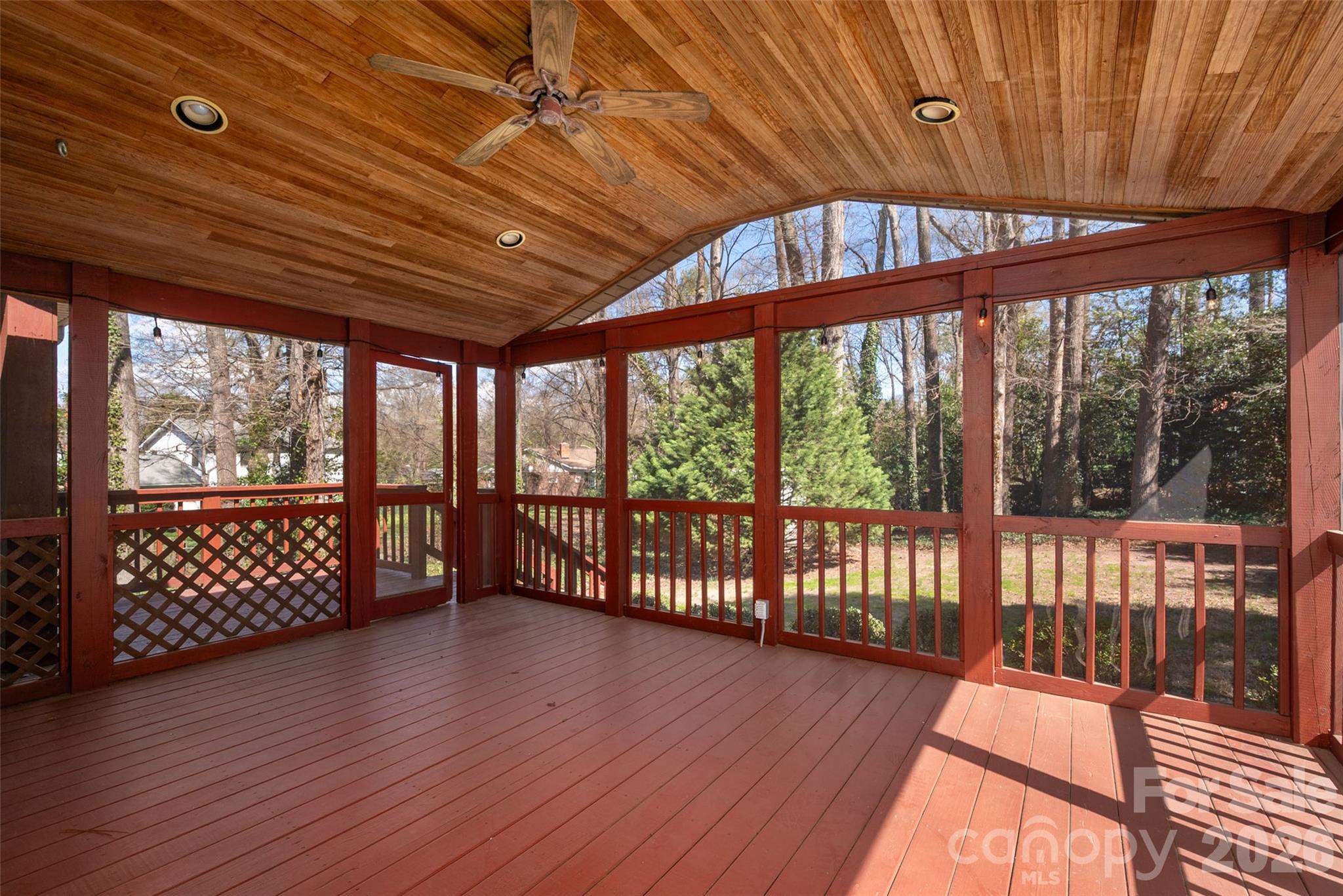 Beverly Woods - Residential