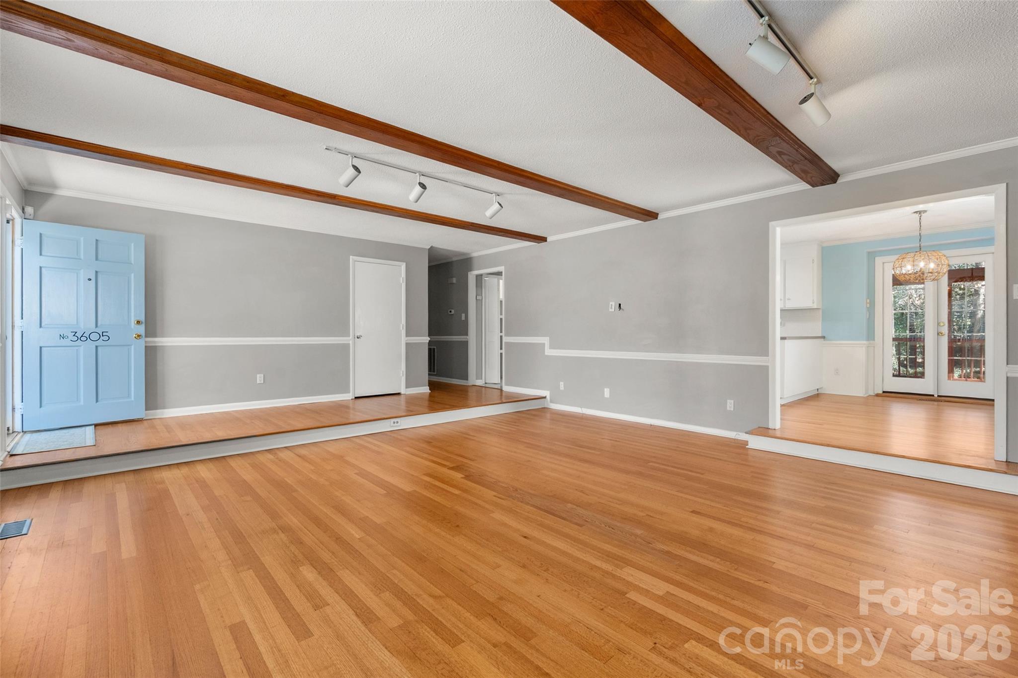 Beverly Woods - Residential