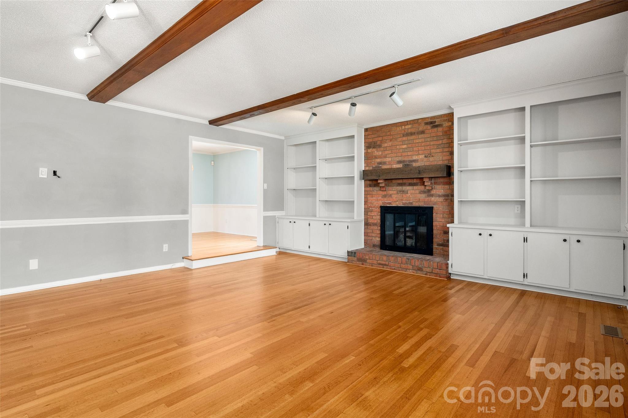 Beverly Woods - Residential